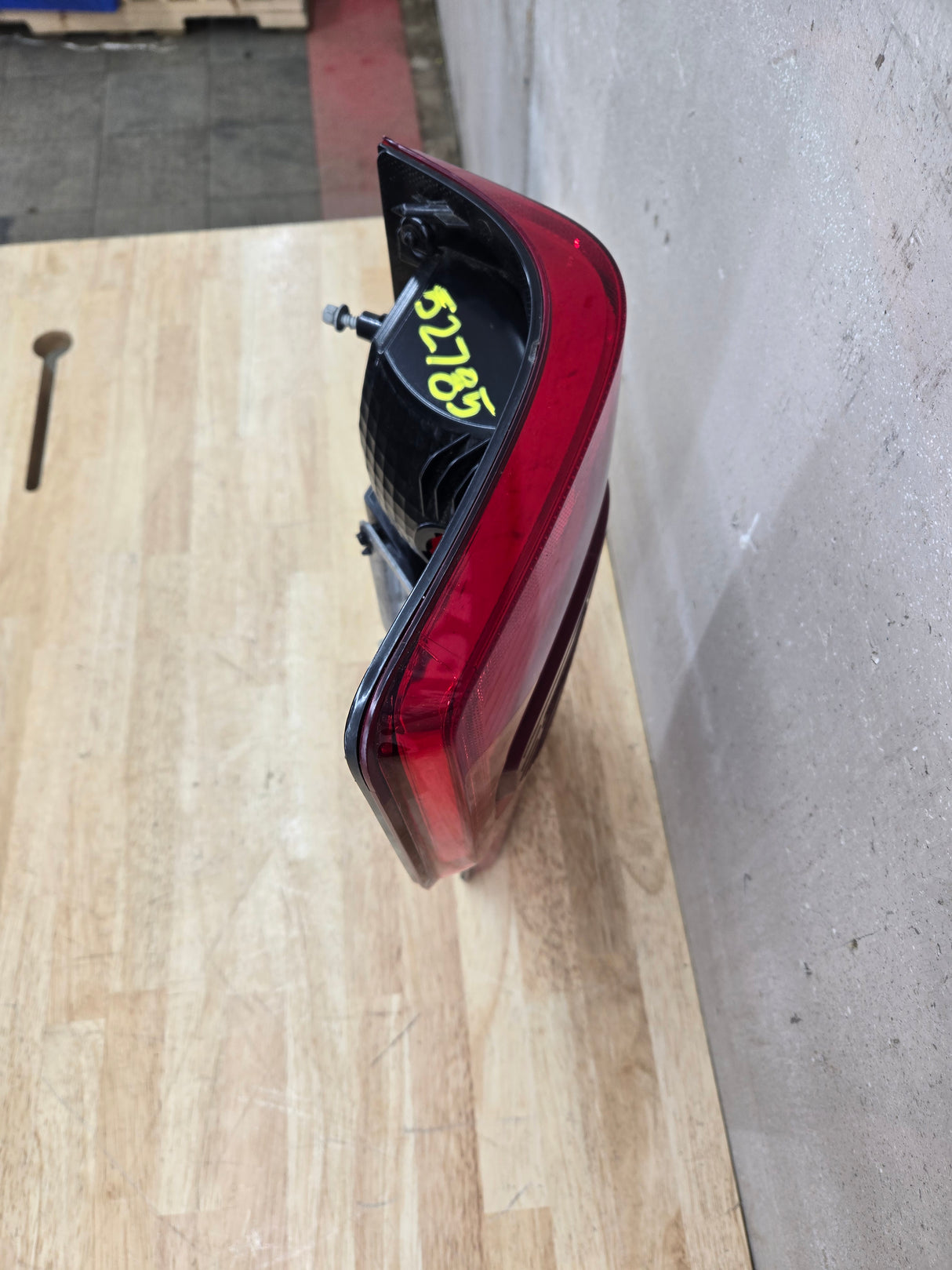 2020-2022 Ford Super Duty LH Driver Side Tail Light W/BLISS Radar Blind Spot LED REVERSE F250 F350 F450 F550 LC3B-13B505-EA