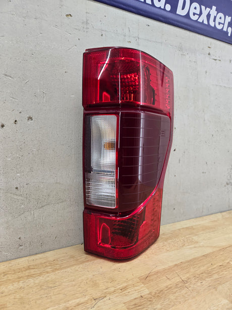 2020-2022 Ford Super Duty RH Passenger Side Tail Light W/BLISS Radar Blind Spot LED REVERSE F250 F350 F450 F550 LC3B-13B504-EA
