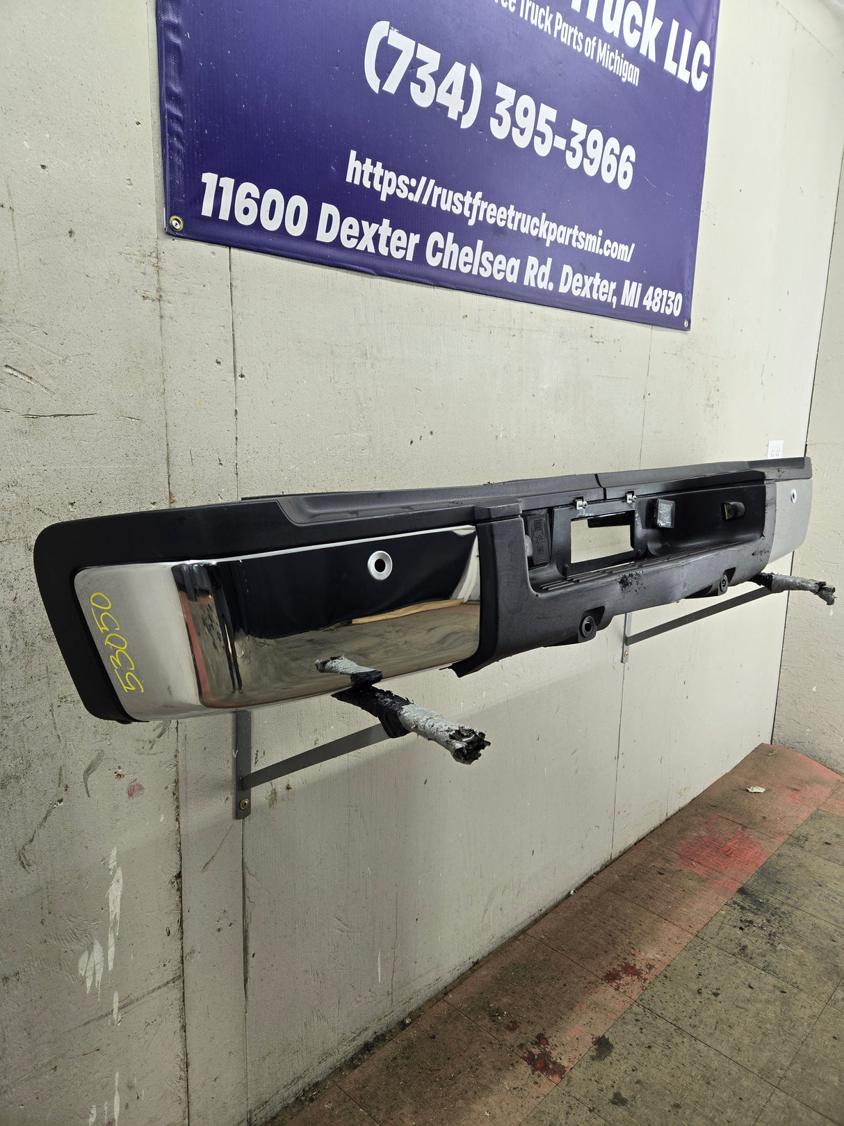 2011-2014 Chevrolet / GMC 2500 3500 HD Rear Bumper