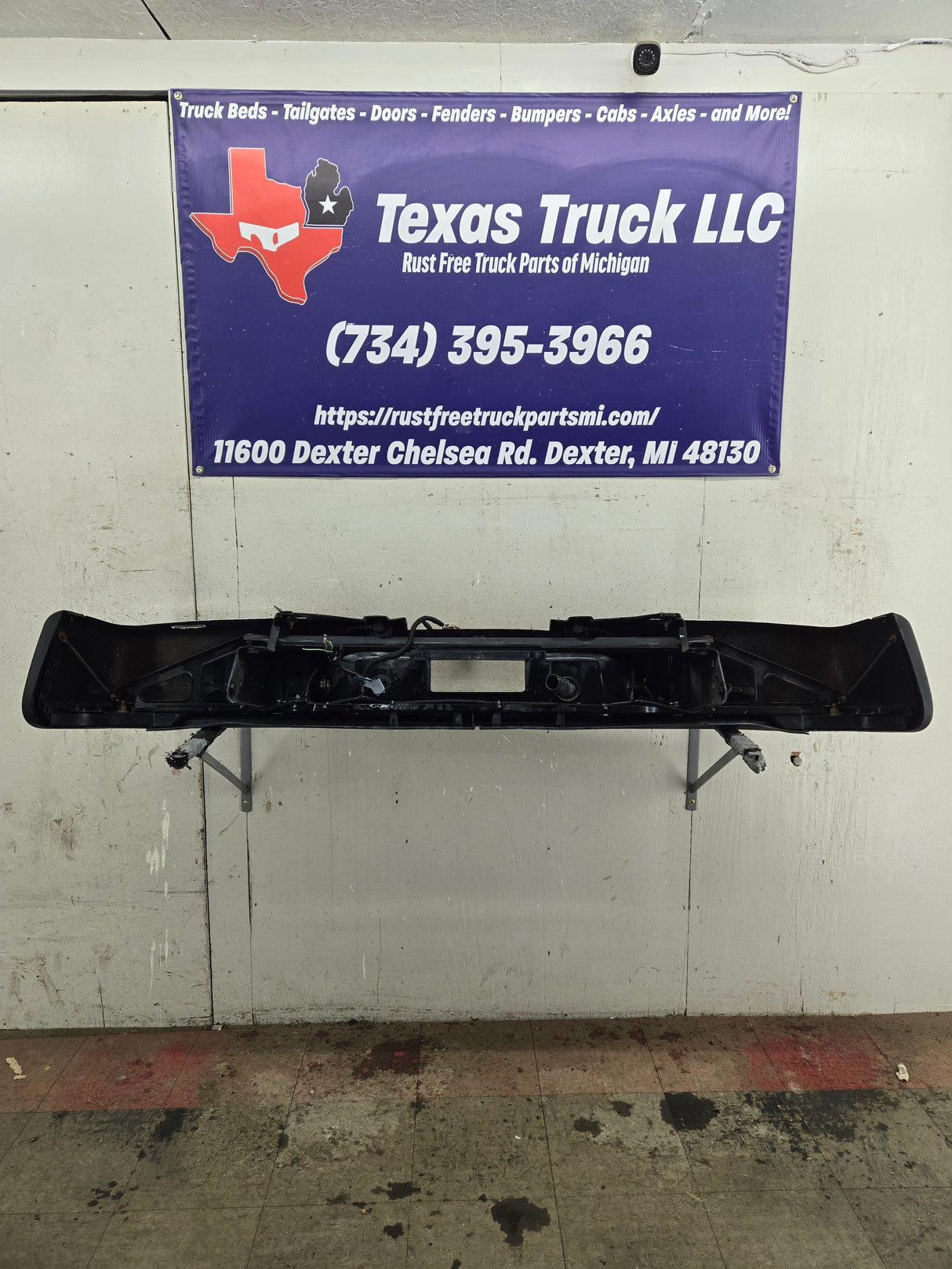 2007-2010 Chevrolet / GMC 2500 3500 HD Rear Bumper