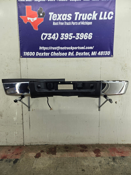 2007-2010 Chevrolet / GMC 2500 3500 HD Rear Bumper