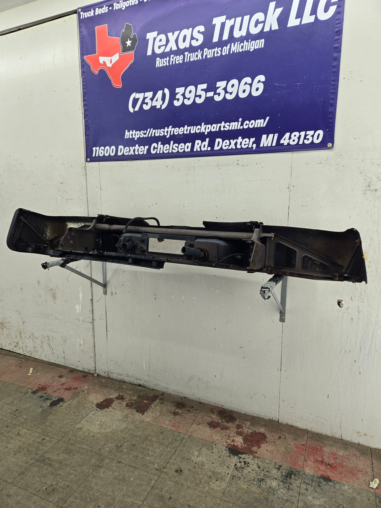 2007-2010 Chevrolet / GMC 2500 3500 HD Rear Bumper