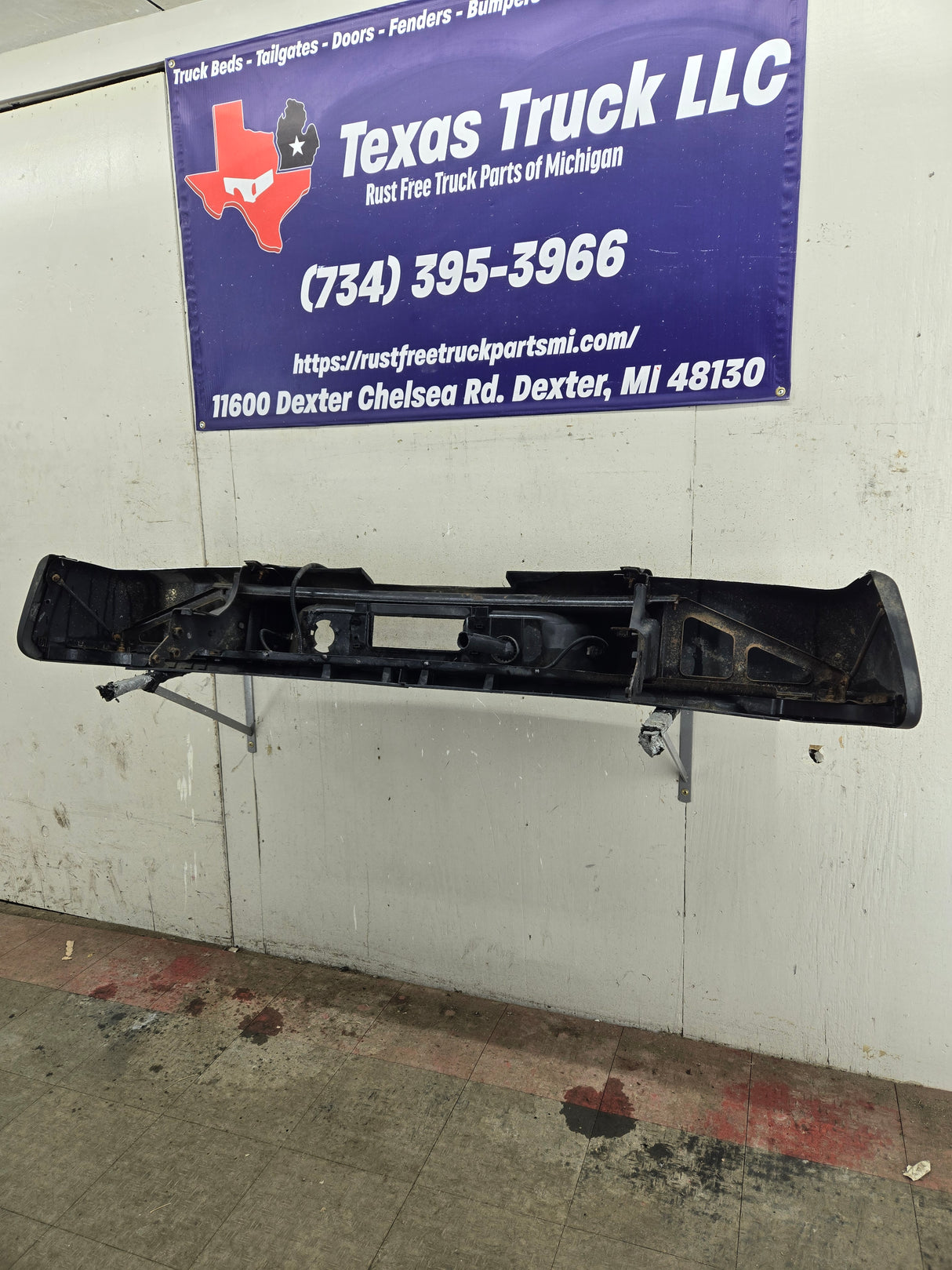 2011-2014 Chevrolet / GMC 2500 3500 HD Rear Bumper