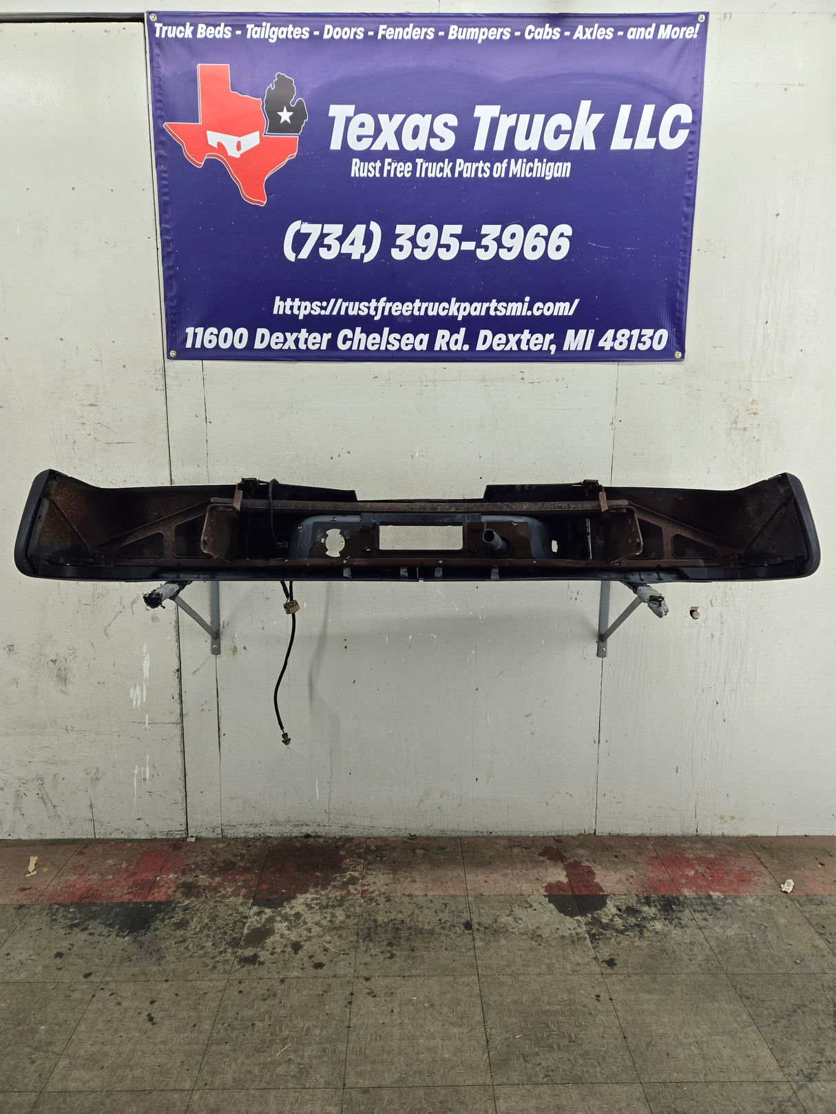 2007-2010 Chevrolet / GMC 2500 3500 HD Rear Bumper