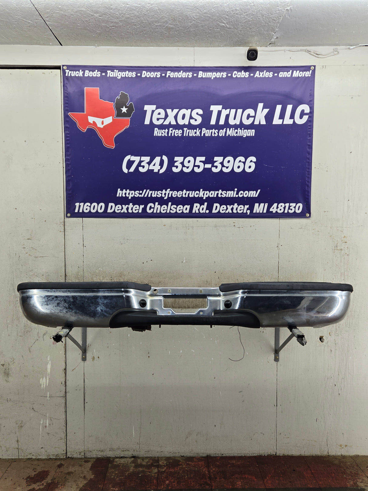 1999-2007 Ford Super Duty F250 F350 F450 F550 Rear Bumper