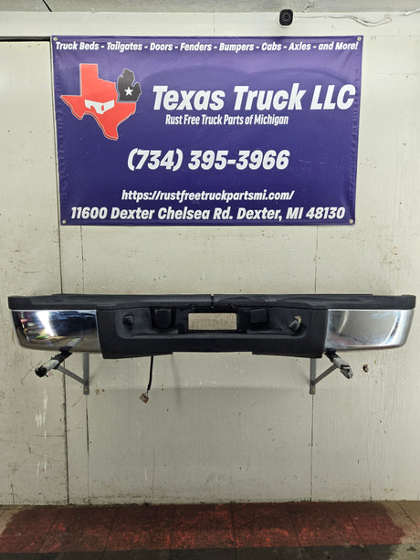 2007-2010 Chevrolet / GMC 2500 3500 HD Rear Bumper