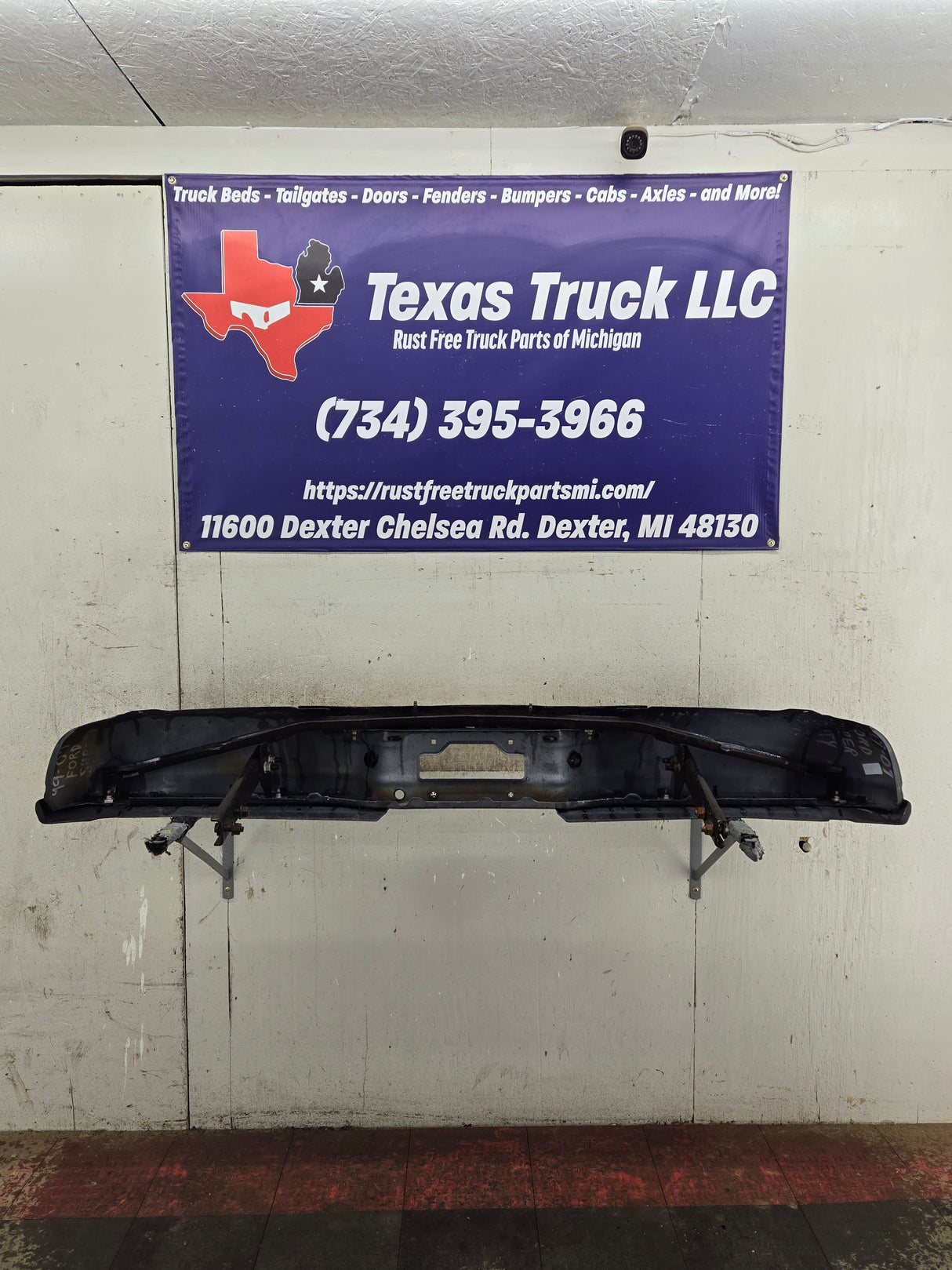 1999-2007 Ford Super Duty F250 F350 F450 F550 Rear Bumper