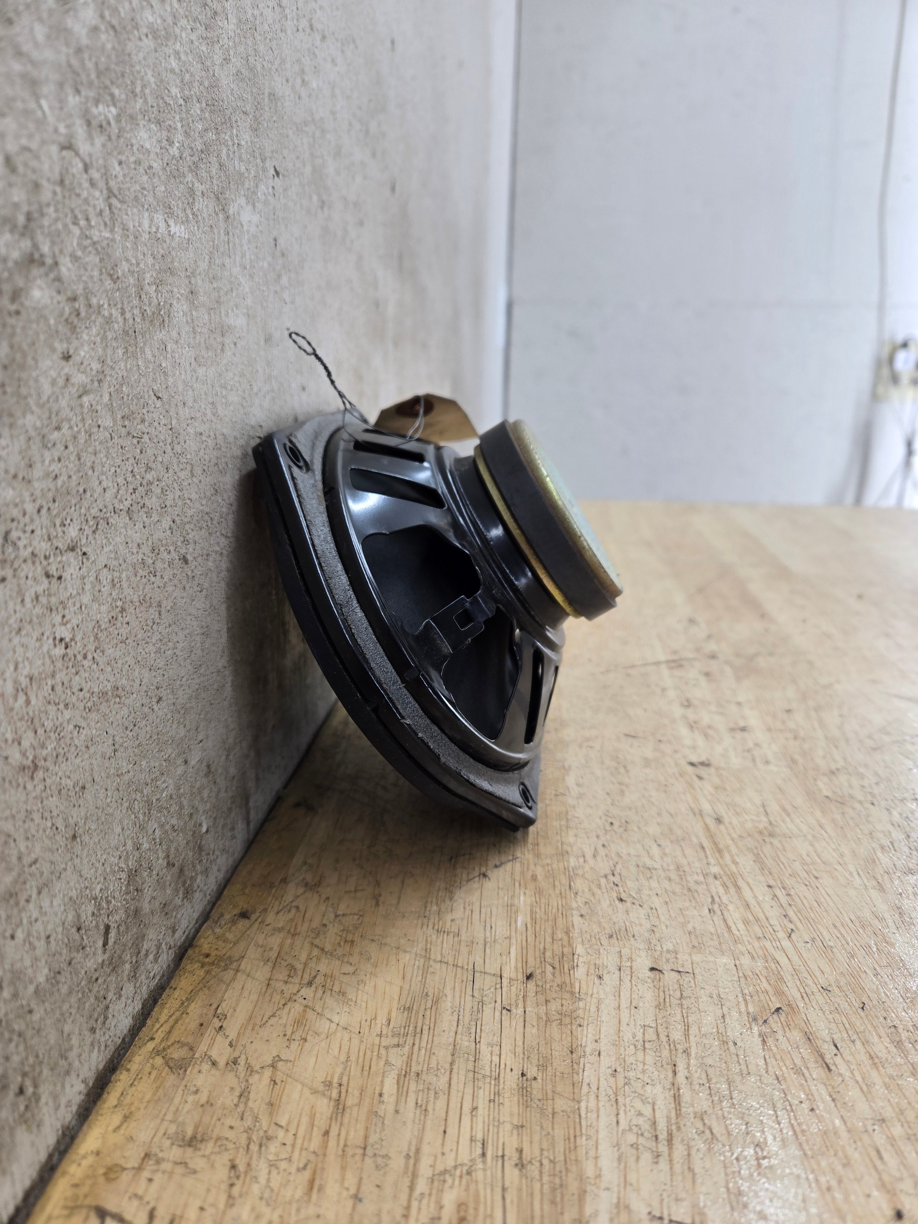 ラフレシア Ford Super Duty F150 F250 F350 F450 F550 Door Speaker XW7F-18808