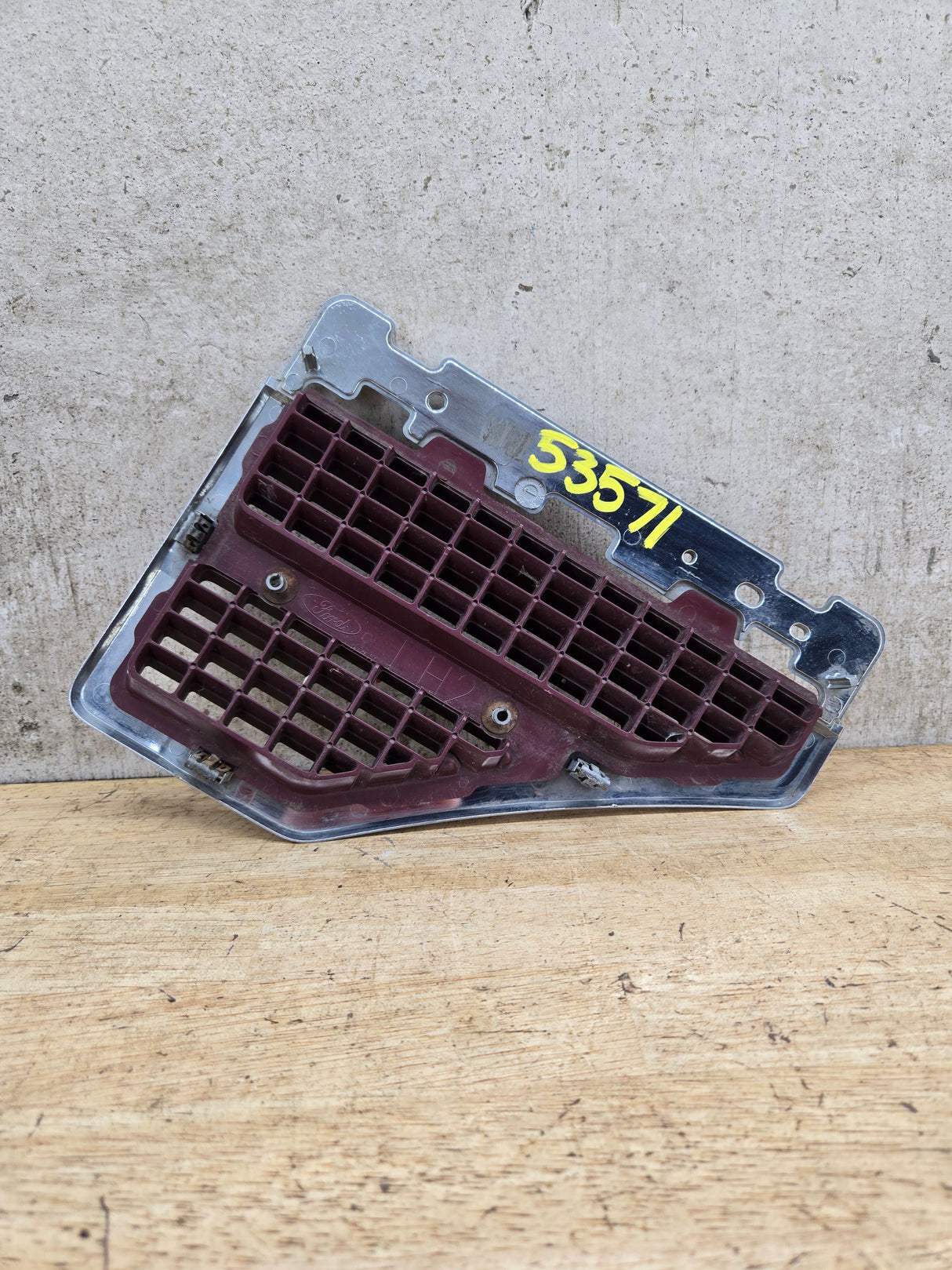 2008-2010 Ford Super Duty Fender Badge Emblem Driver Side Power Stroke F250 F350 F450 F550