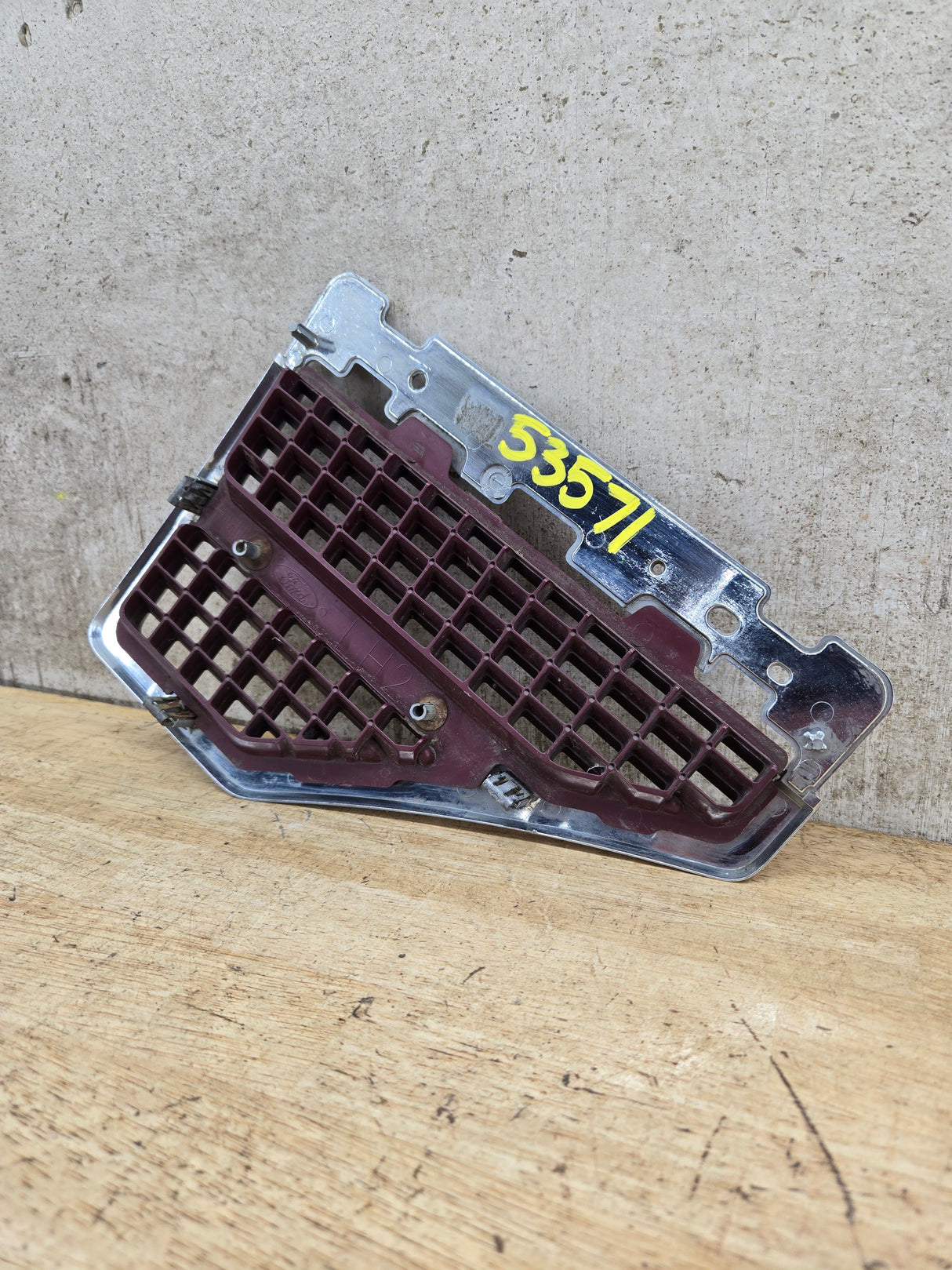 2008-2010 Ford Super Duty Fender Badge Emblem Driver Side Power Stroke F250 F350 F450 F550