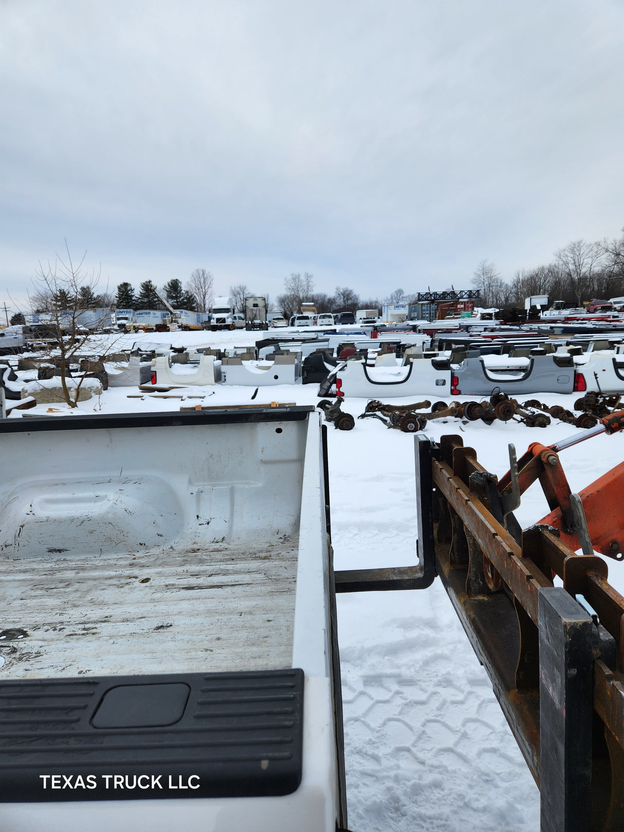 2011-2016 Ford F250 F350 Super Duty 6' 9" Short Bed Truck Bed