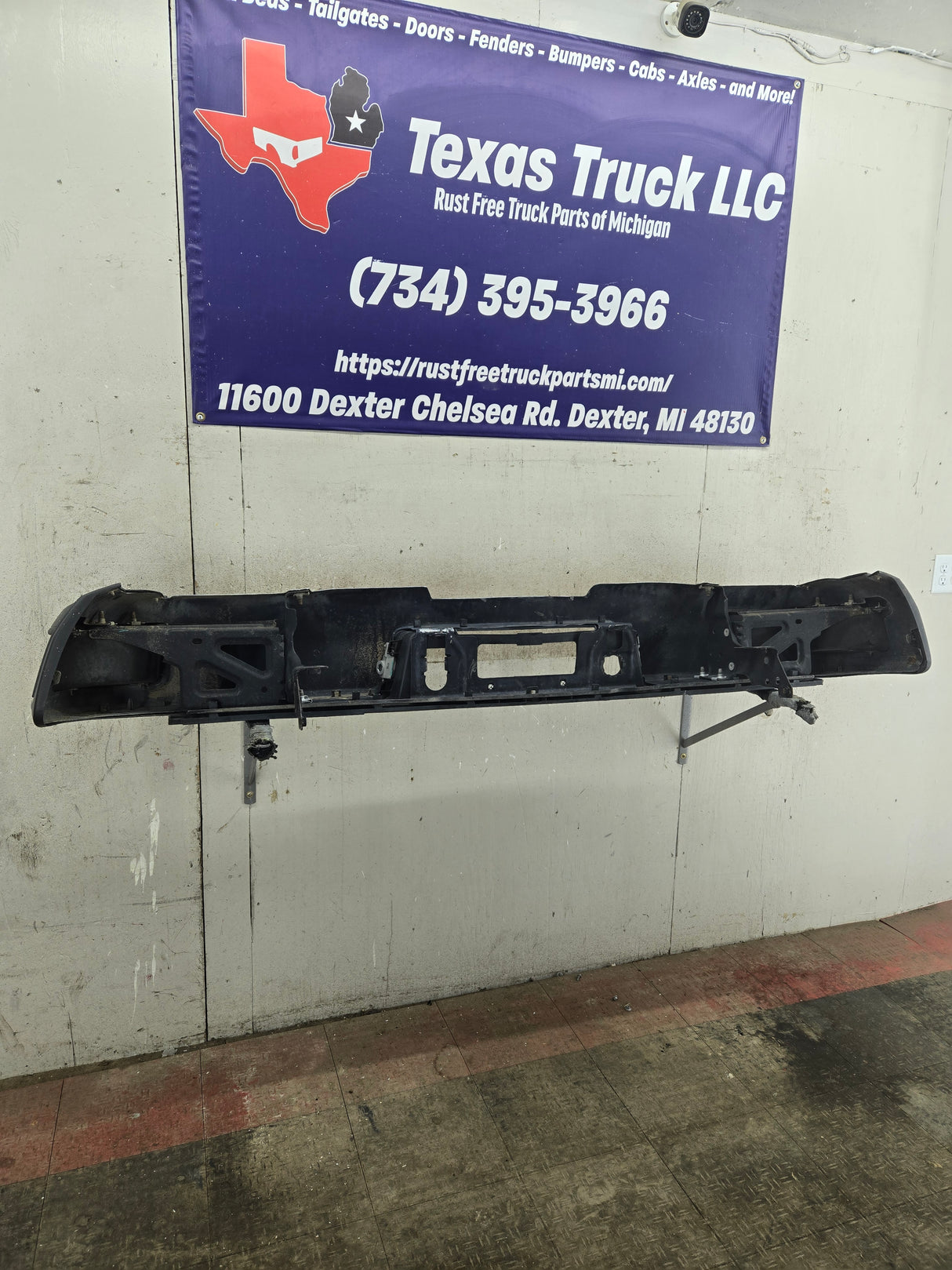 2015-2019 Chevrolet Silverado 1500HD 2500HD 3500 HD Rear Bumper