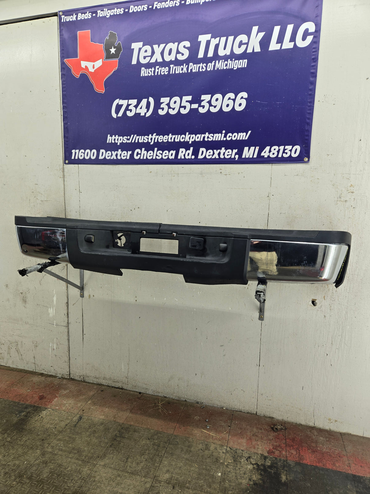 2011-2014 Chevrolet / GMC 2500 3500 HD Rear Bumper