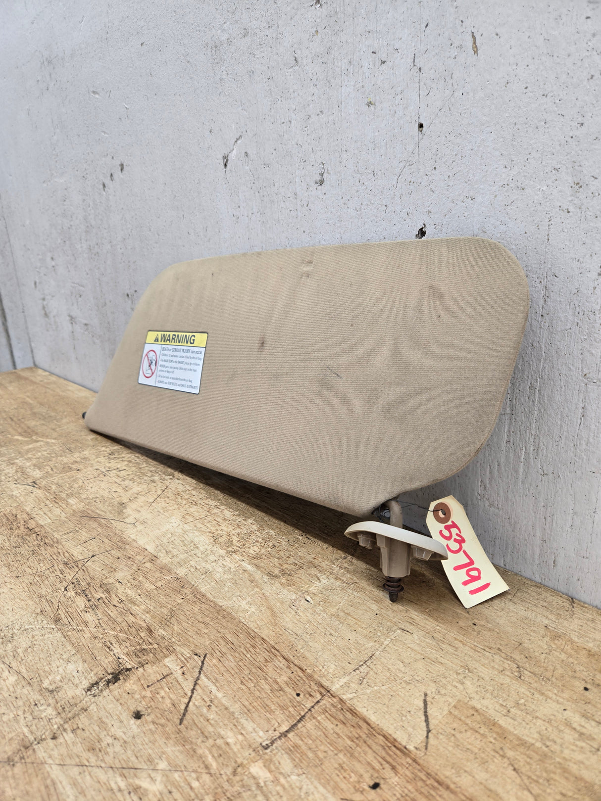 1999-2001 Ford Excursion / Super Duty Passenger Side Sun Visor With Light F250 F350 F450 F550 RH