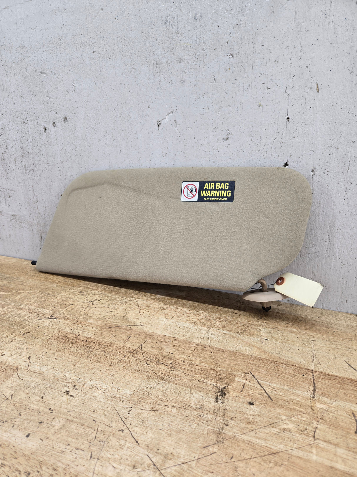 1999-2001 Ford Excursion / Super Duty Passenger Side Sun Visor With Light F250 F350 F450 F550 RH