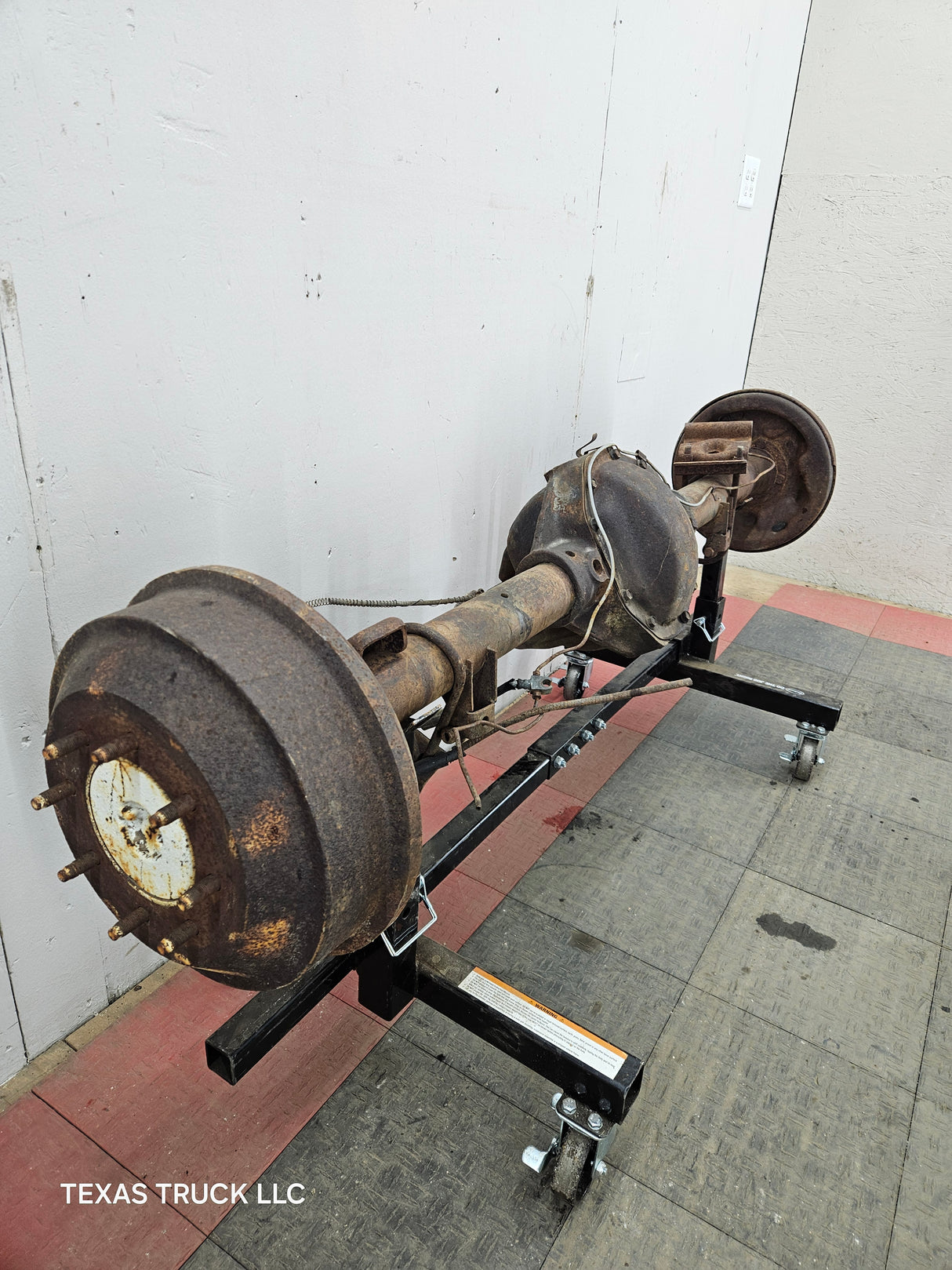 1980-1986 Ford F250 Semi Floating 3.00 Rear Axle SRW