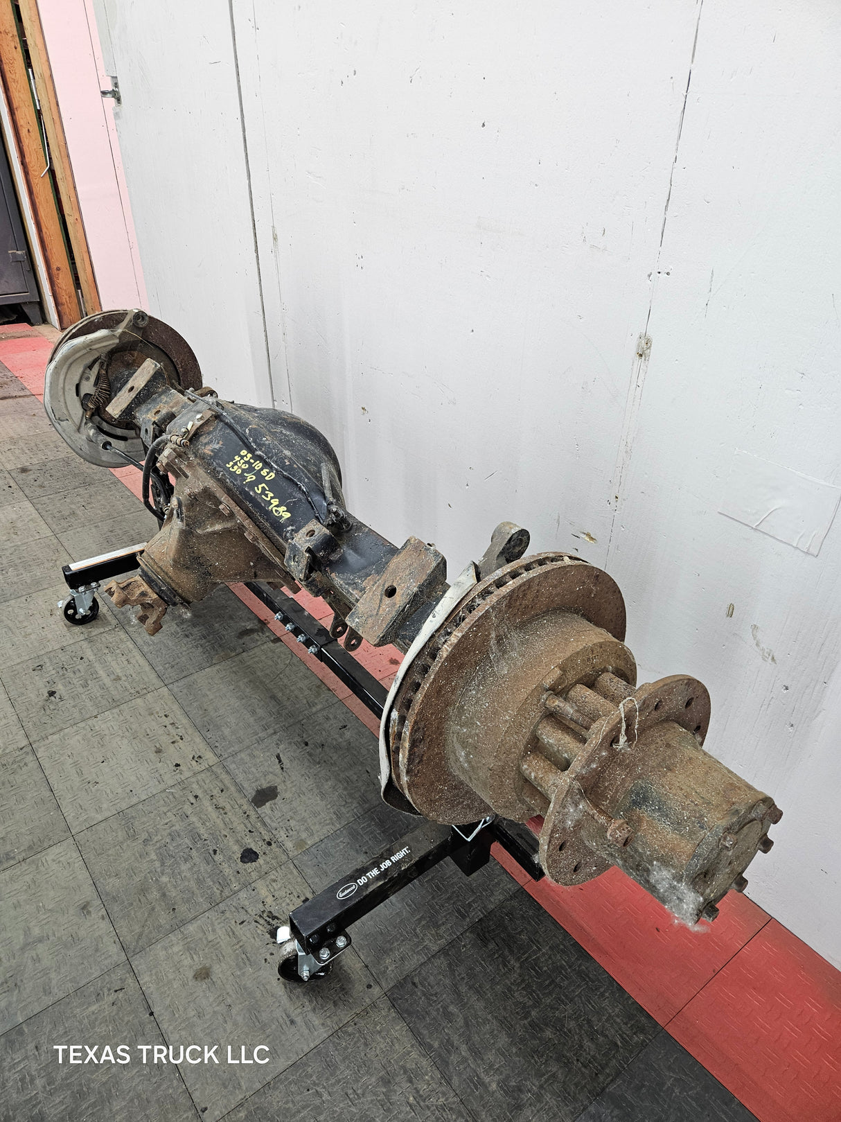 2005-2016 Ford F450 F550 Super Duty Rear Axle 4.88 Gear Ratio DRW