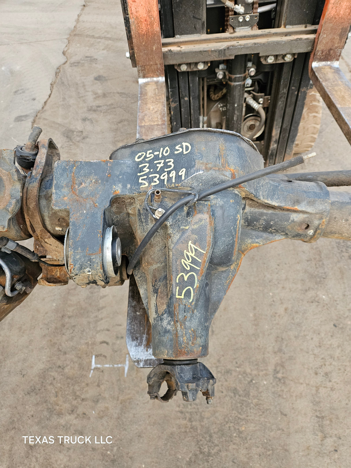 2005-2010 Ford Super Duty F250 F350 FRONT Axle 3.73 SRW