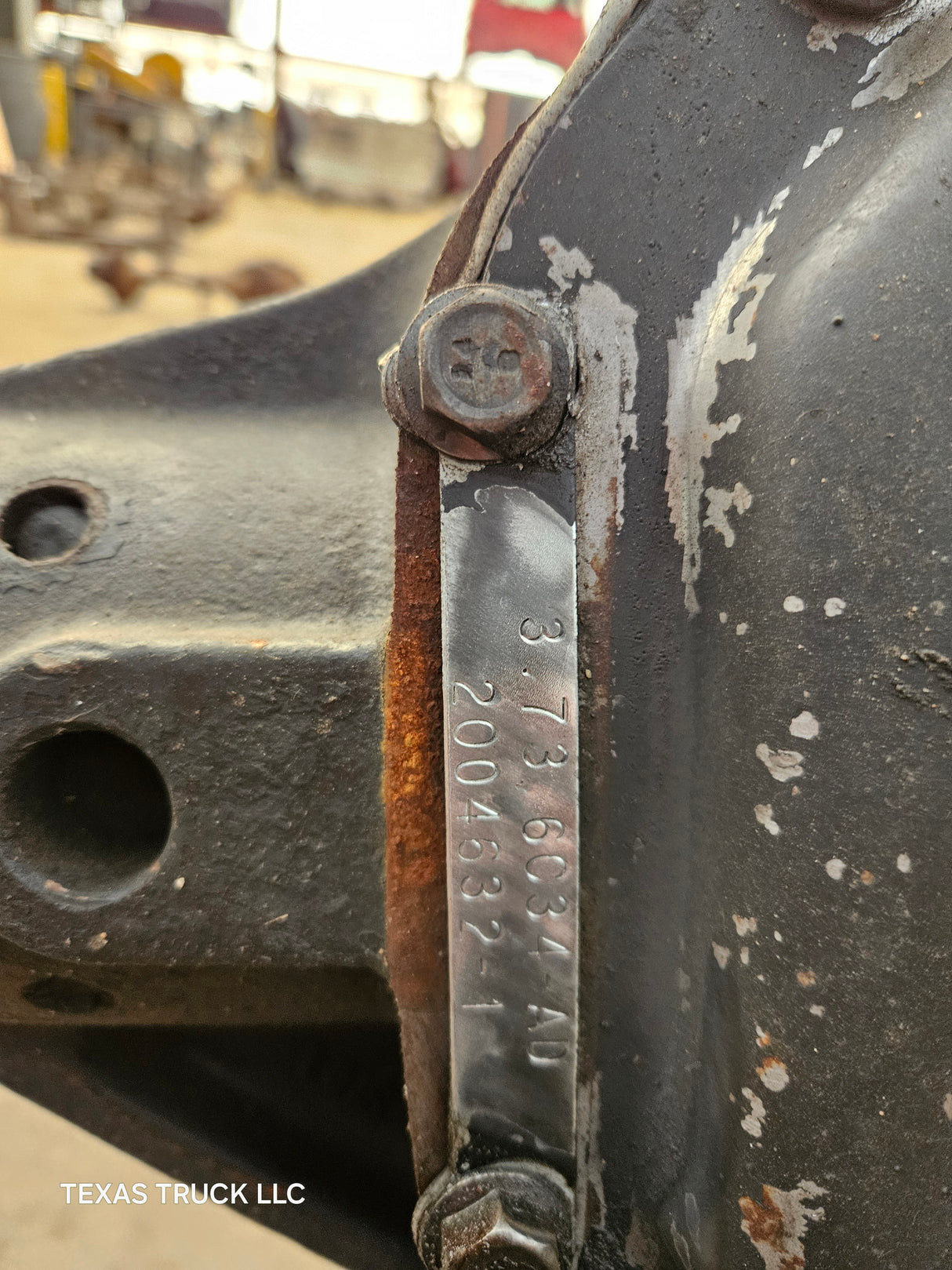 2005-2010 Ford Super Duty F250 F350 FRONT Axle 3.73 SRW