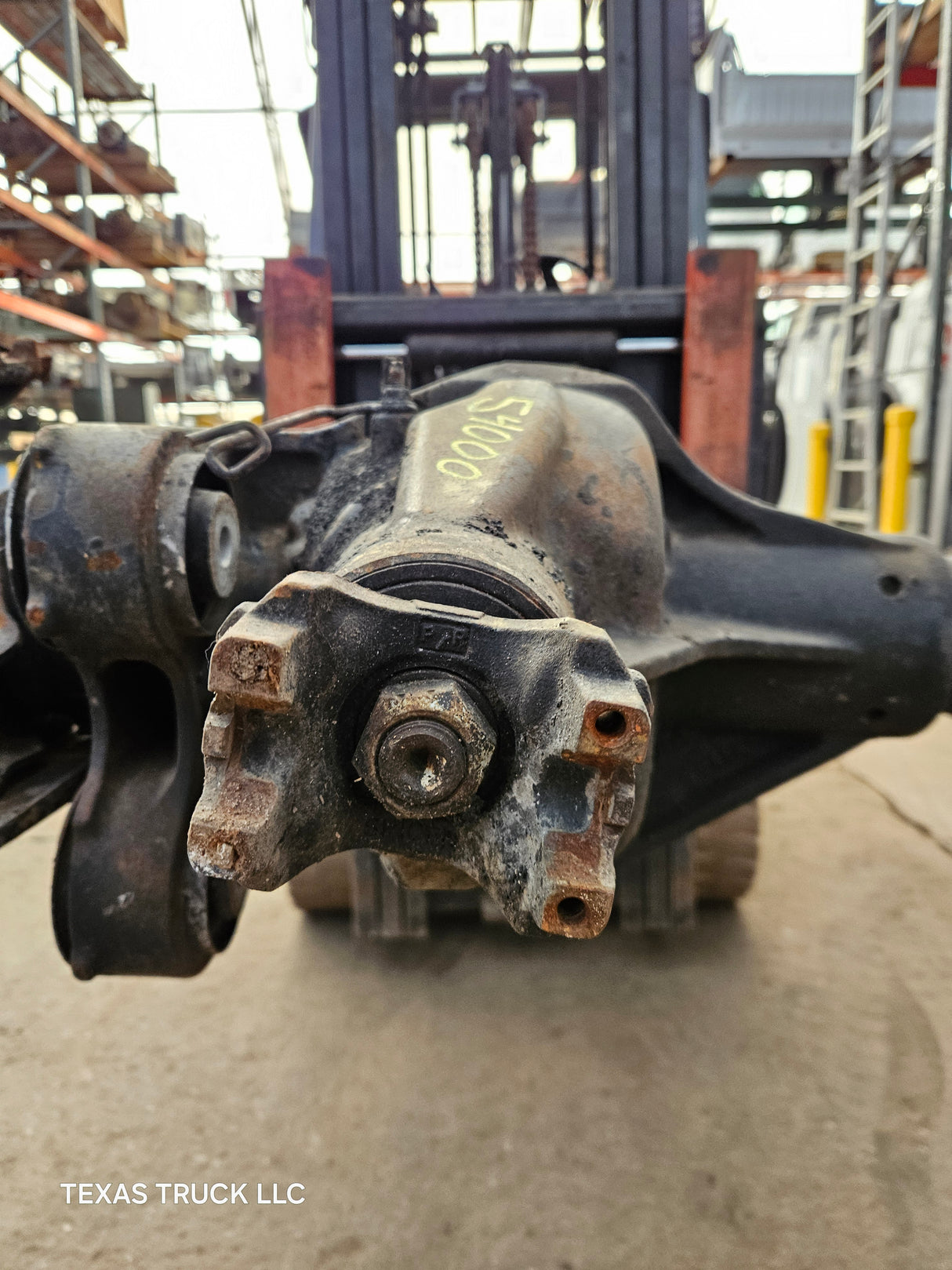 2005-2010 Ford Super Duty F250 F350 FRONT Axle SRW 3.73