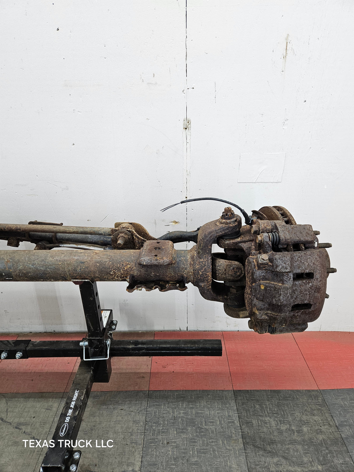 1999-2004 Ford Super Duty F250 F350 SRW Front Axle 3.73 Gear Ratio