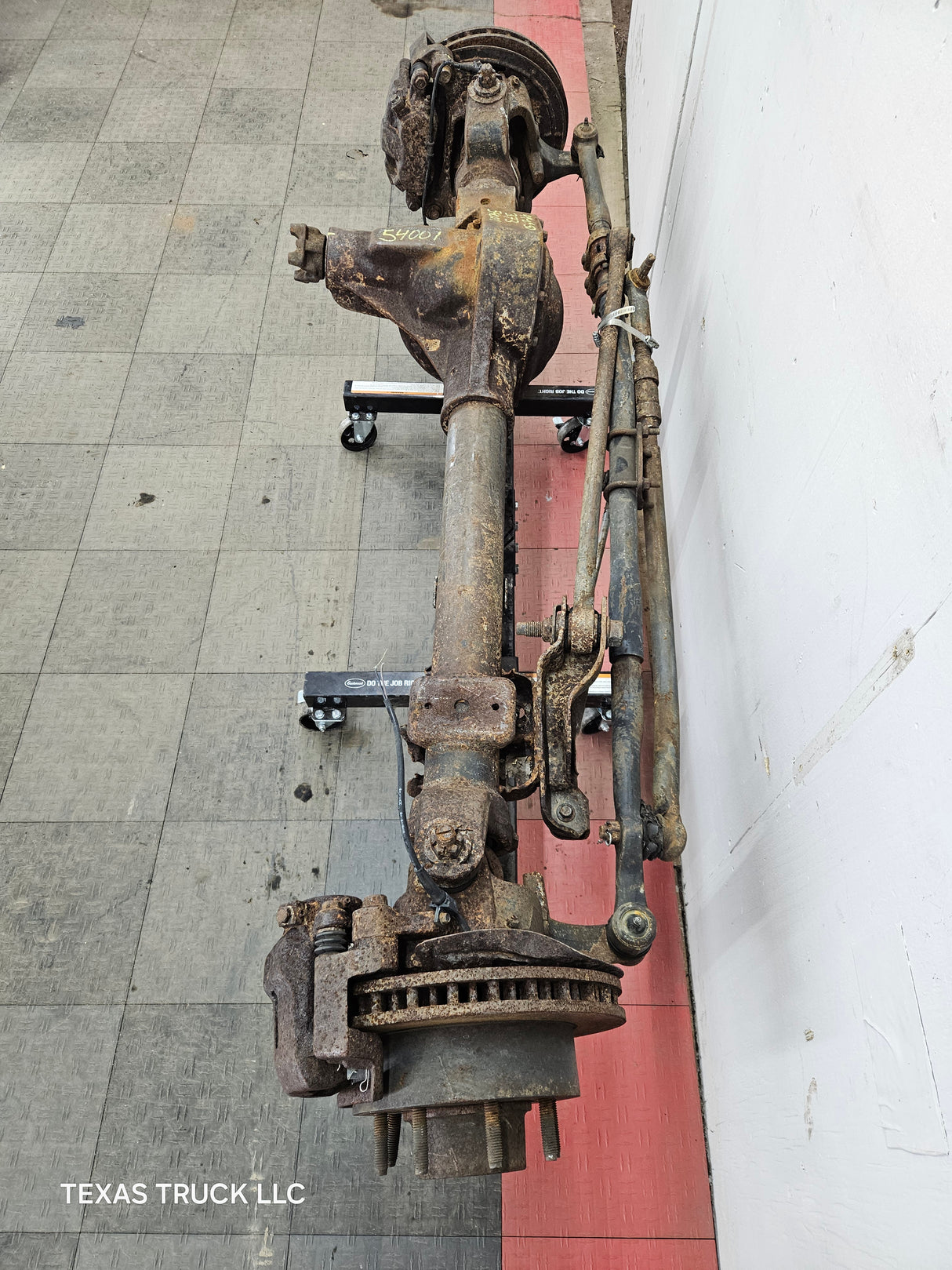 1999-2004 Ford Super Duty F250 F350 SRW Front Axle 3.73 Gear Ratio
