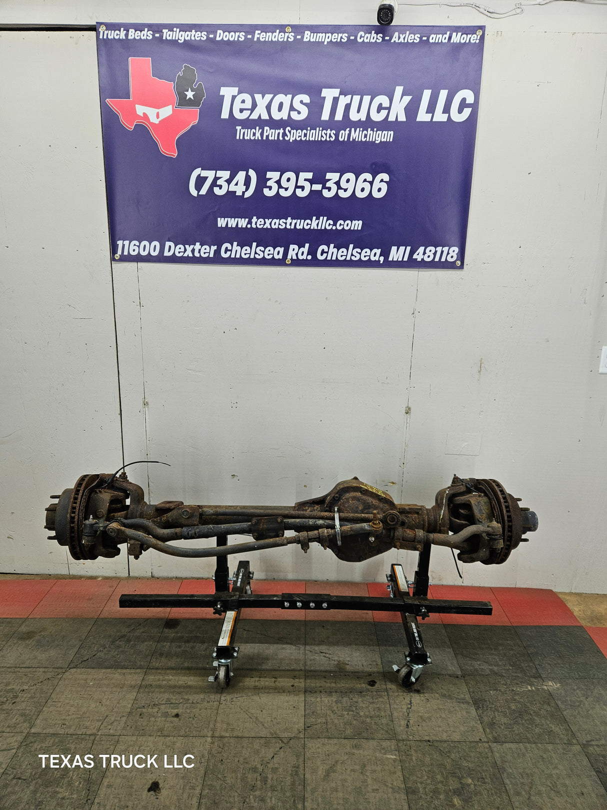 1999-2004 Ford Super Duty F250 F350 SRW Front Axle 3.73 Gear Ratio