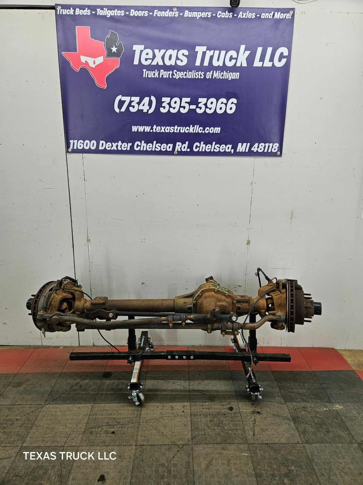 1999-2004 Ford Super Duty F250 F350 SRW Front Axle 3.73 Gear Ratio