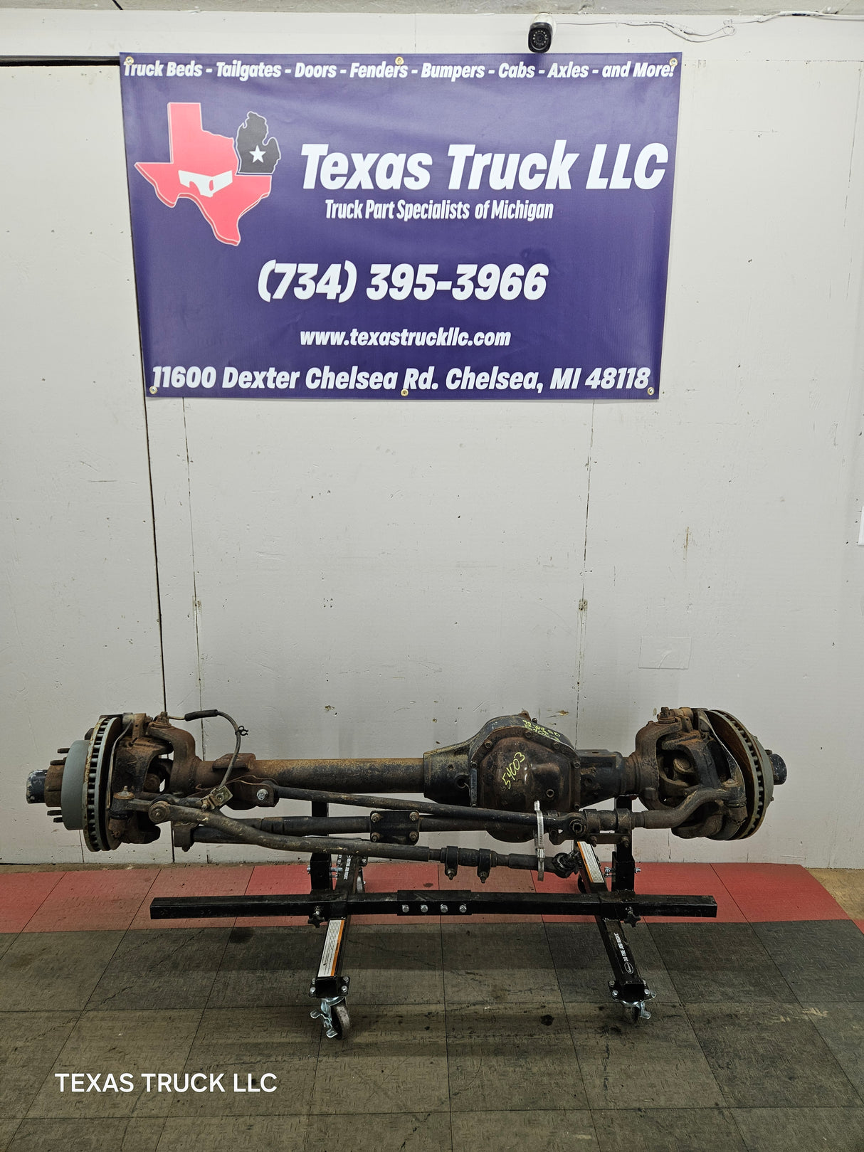 1999-2004 Ford Super Duty F250 F350 SRW Front Axle 3.73 Gear Ratio