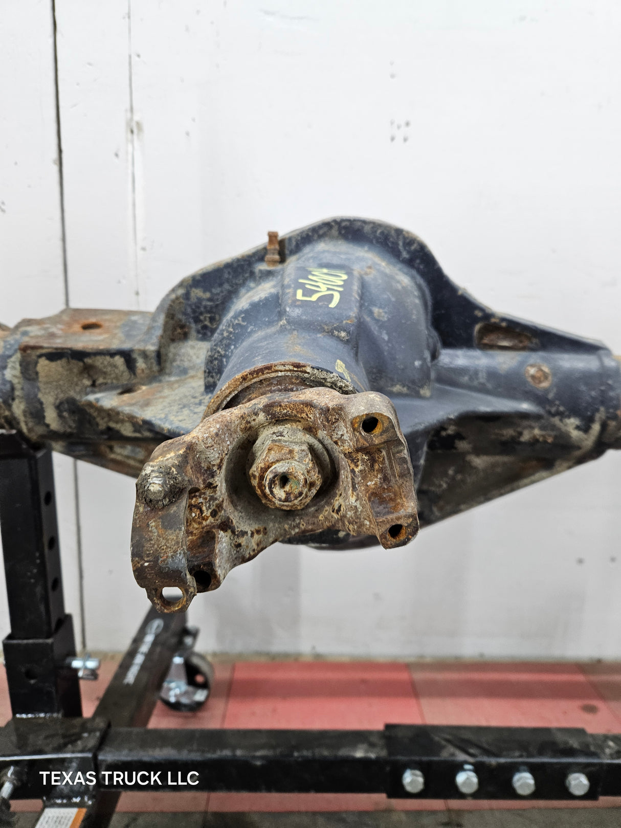 1999-2004 Ford Super Duty F250 F350 SRW Front Axle 3.73 Gear Ratio