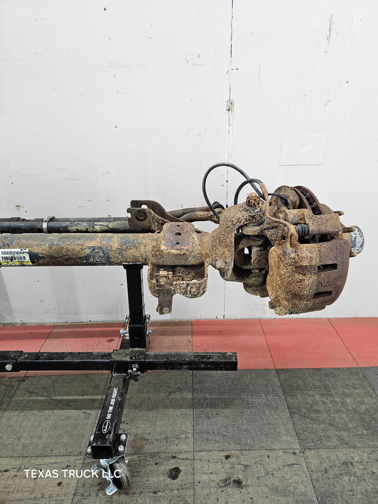 1999-2004 Ford Super Duty F250 F350 SRW Front Axle 3.73 Gear Ratio