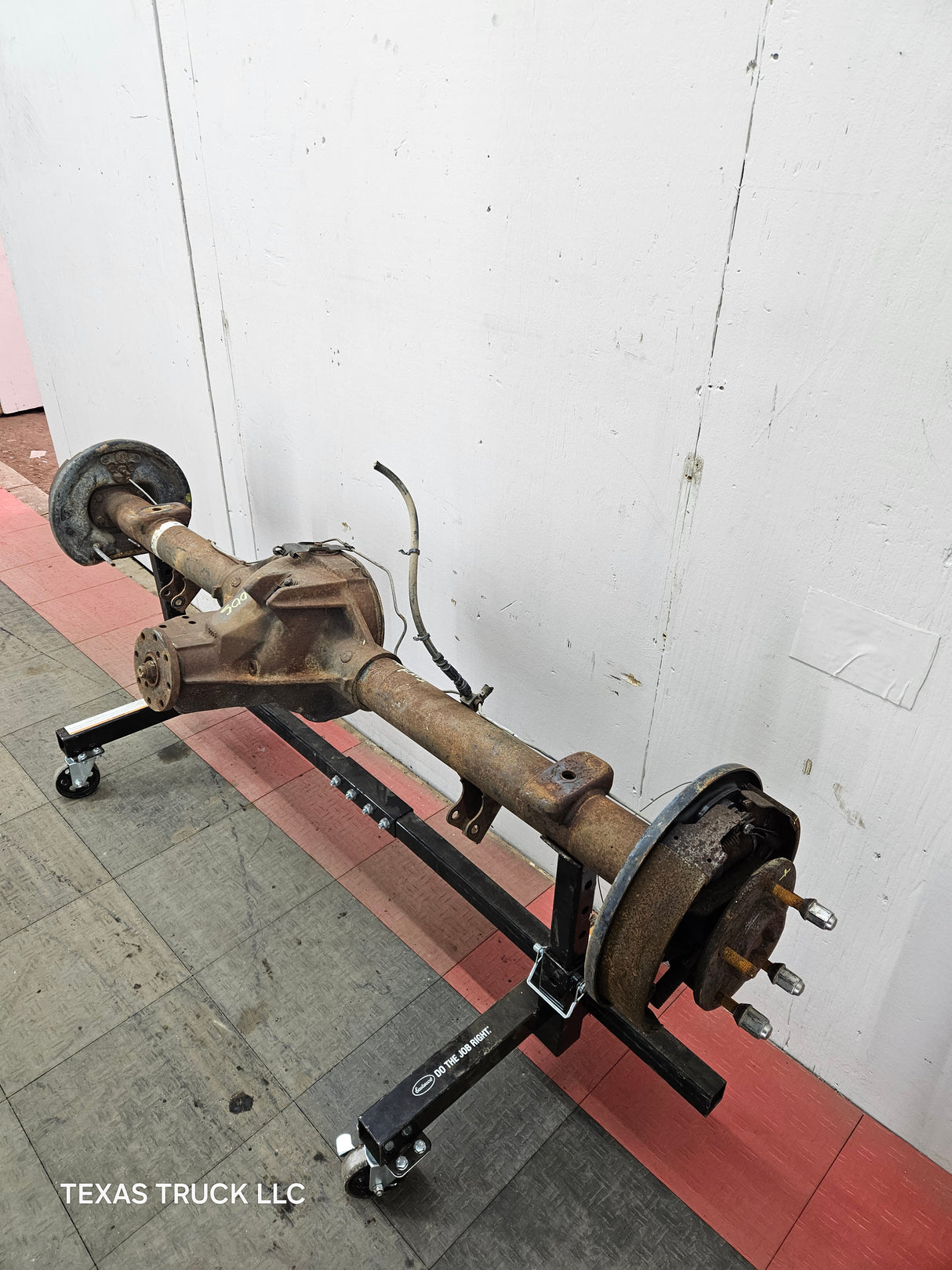 1992-1997 Ford F150 Rear Axle 3.08 Gear Ratio