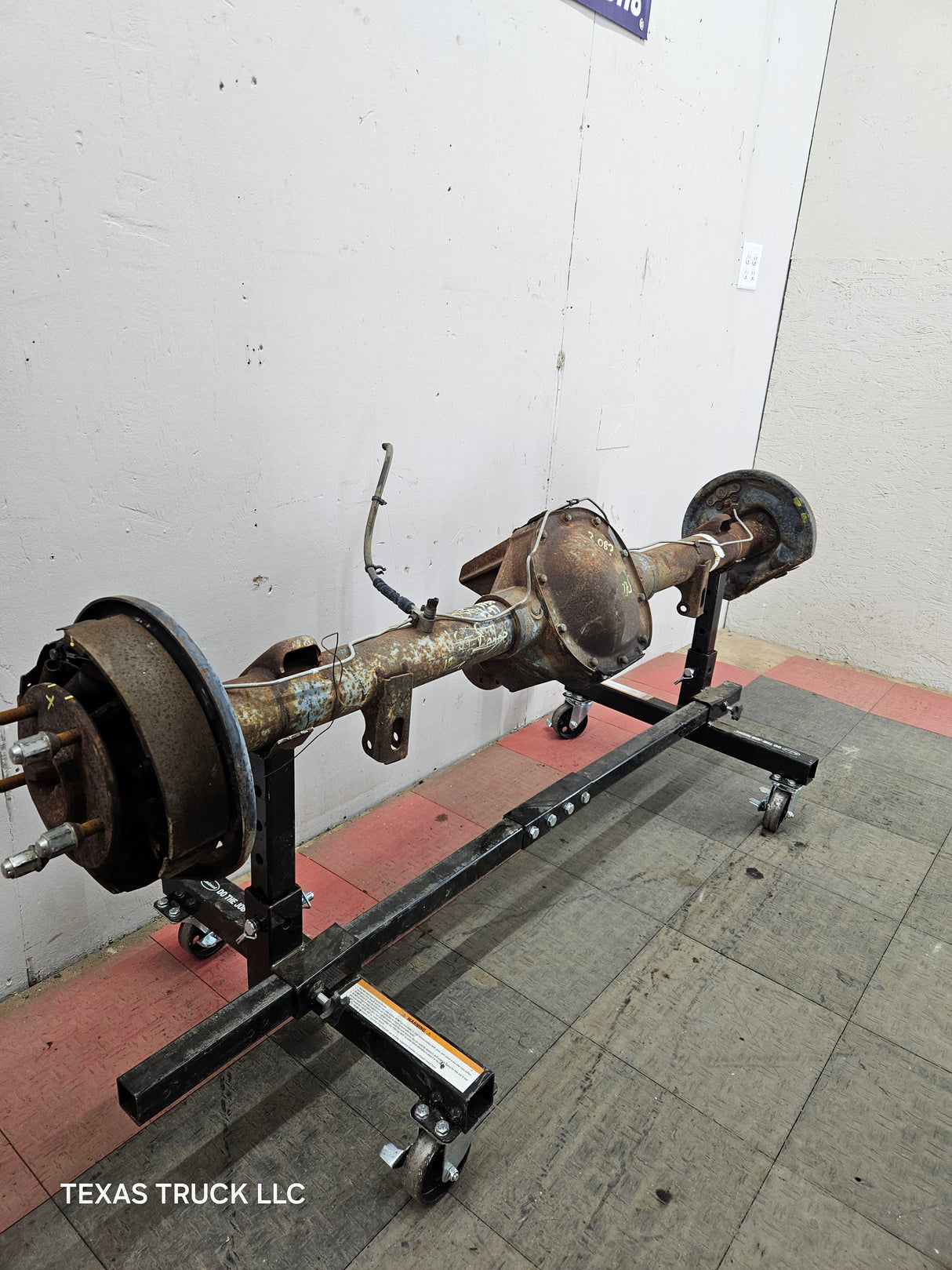 1992-1997 Ford F150 Rear Axle 3.08 Gear Ratio