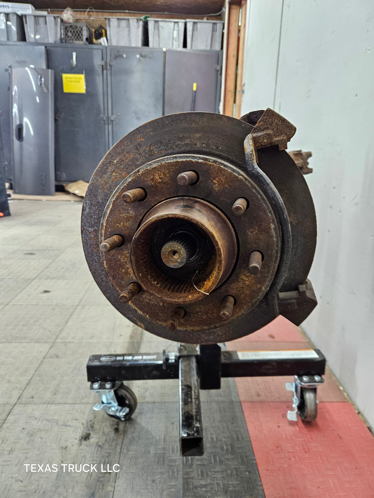 1999-2004 Ford Super Duty F250 F350 SRW Front Axle 3.73 Gear Ratio