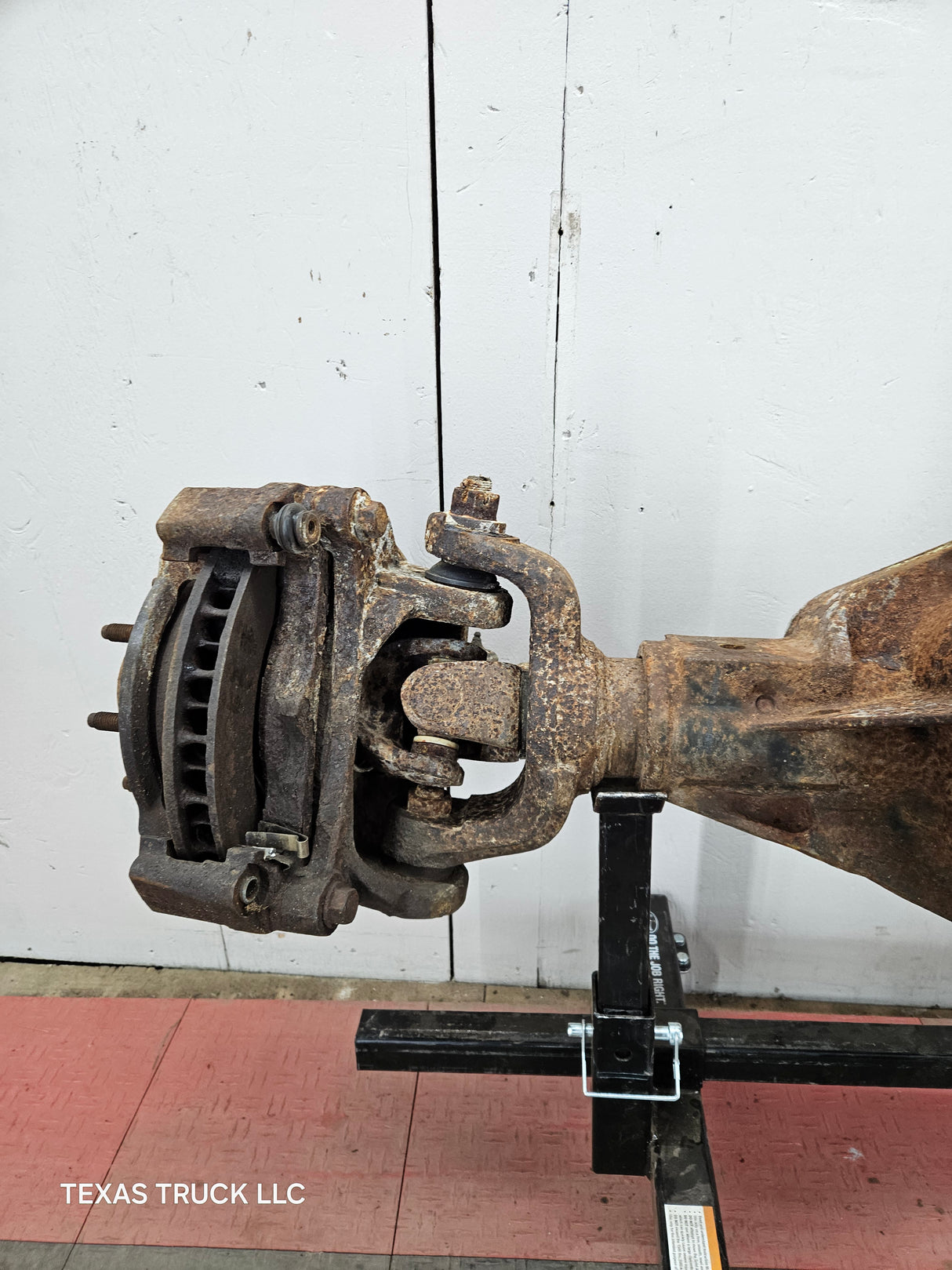 1999-2004 Ford Super Duty F250 F350 SRW Front Axle 3.73 Gear Ratio