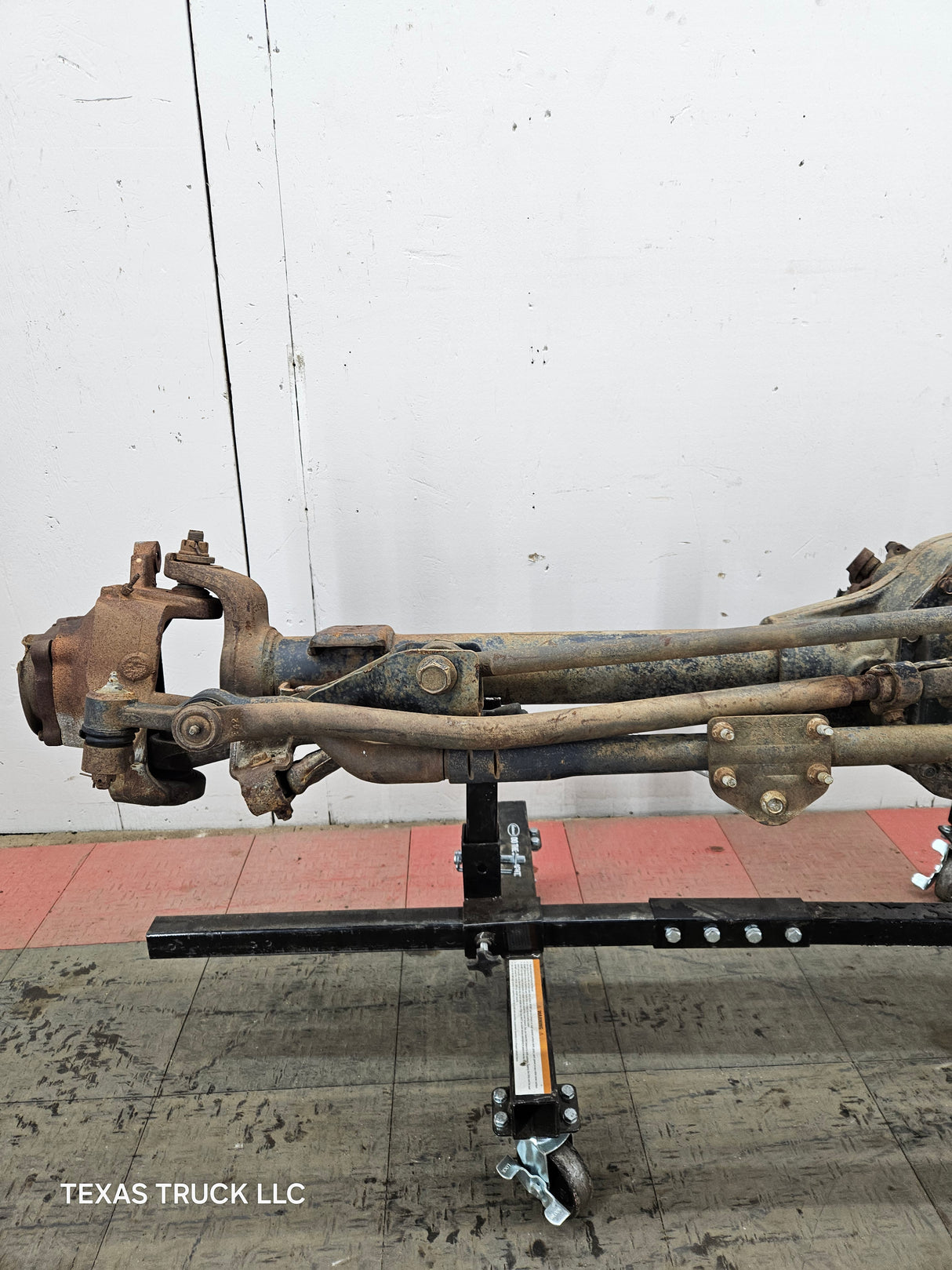 1999-2004 Ford Super Duty F250 F350 SRW Front Axle 3.73 Gear Ratio