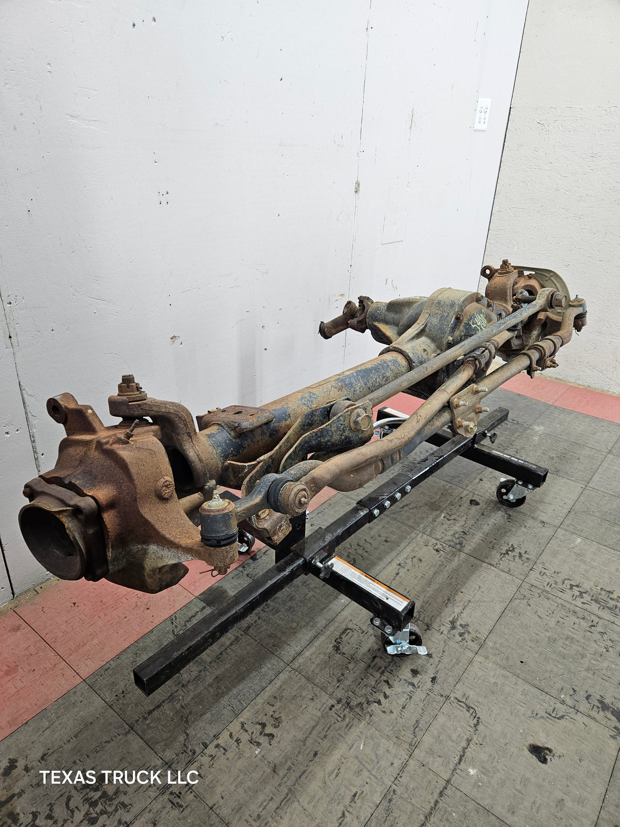 1999-2004 Ford Super Duty F250 F350 SRW Front Axle 3.73 Gear Ratio