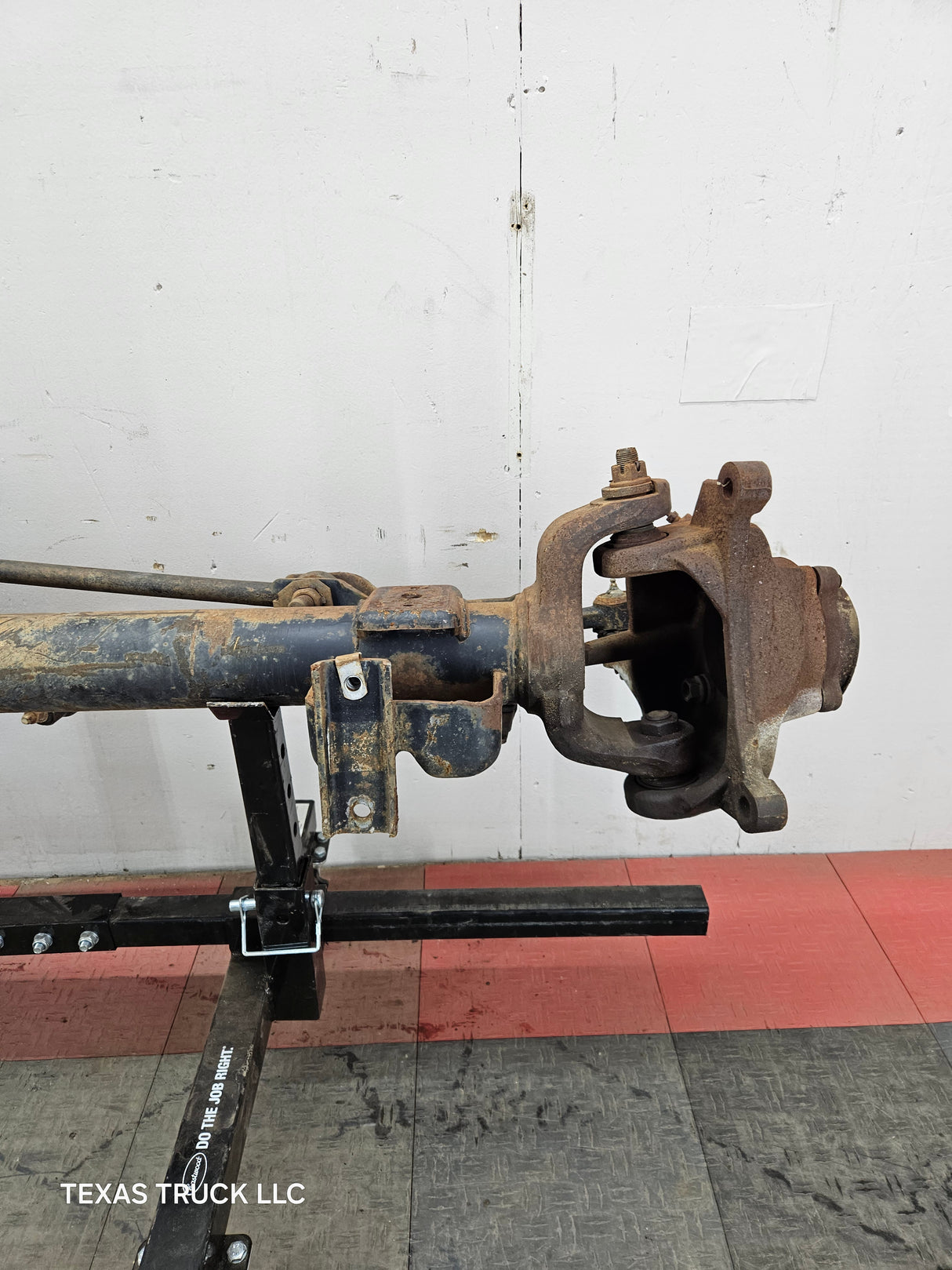 1999-2004 Ford Super Duty F250 F350 SRW Front Axle 3.73 Gear Ratio