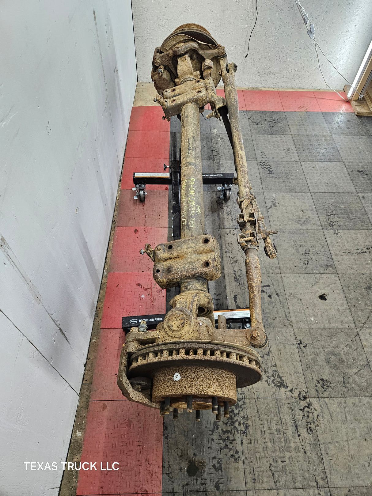 1999-2004 Ford Super Duty F450 F550 FRONT Axle 2wd