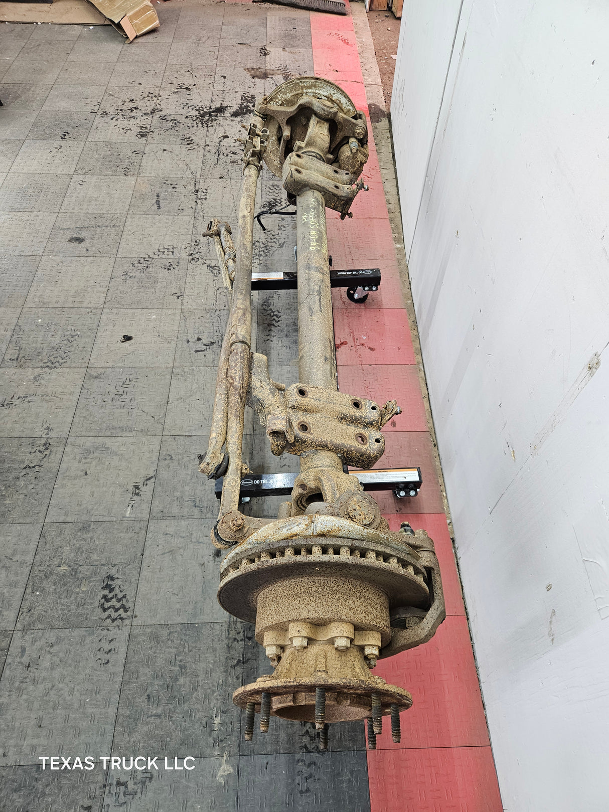 1999-2004 Ford Super Duty F450 F550 FRONT Axle 2wd