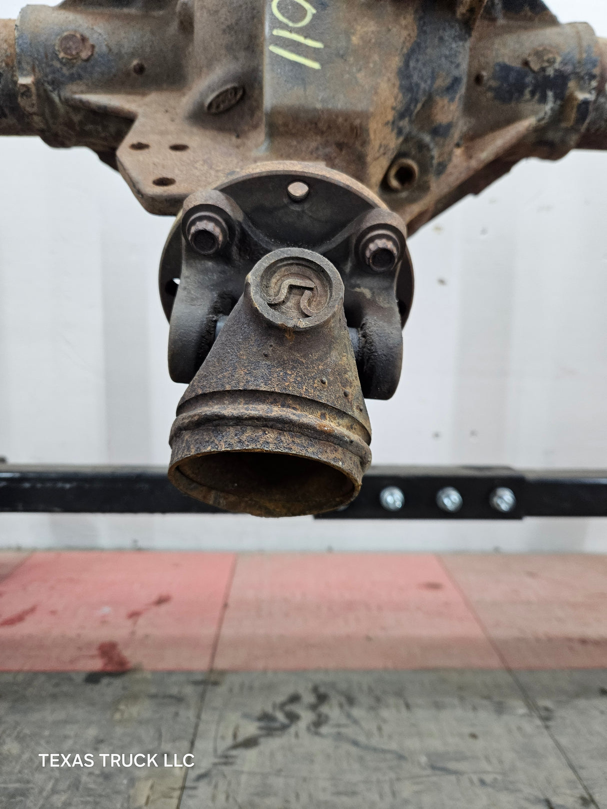 1992-1997 Ford F150 Rear Axle 3.08 Gear Ratio