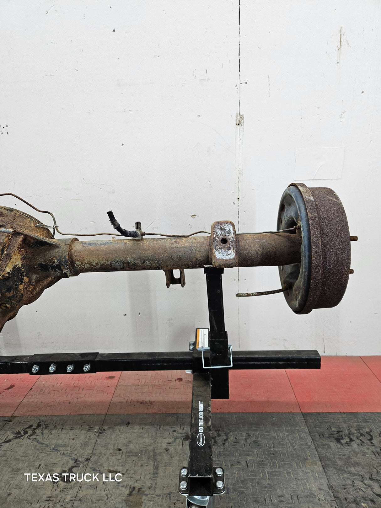 1992-1997 Ford F150 Rear Axle 3.08 Gear Ratio