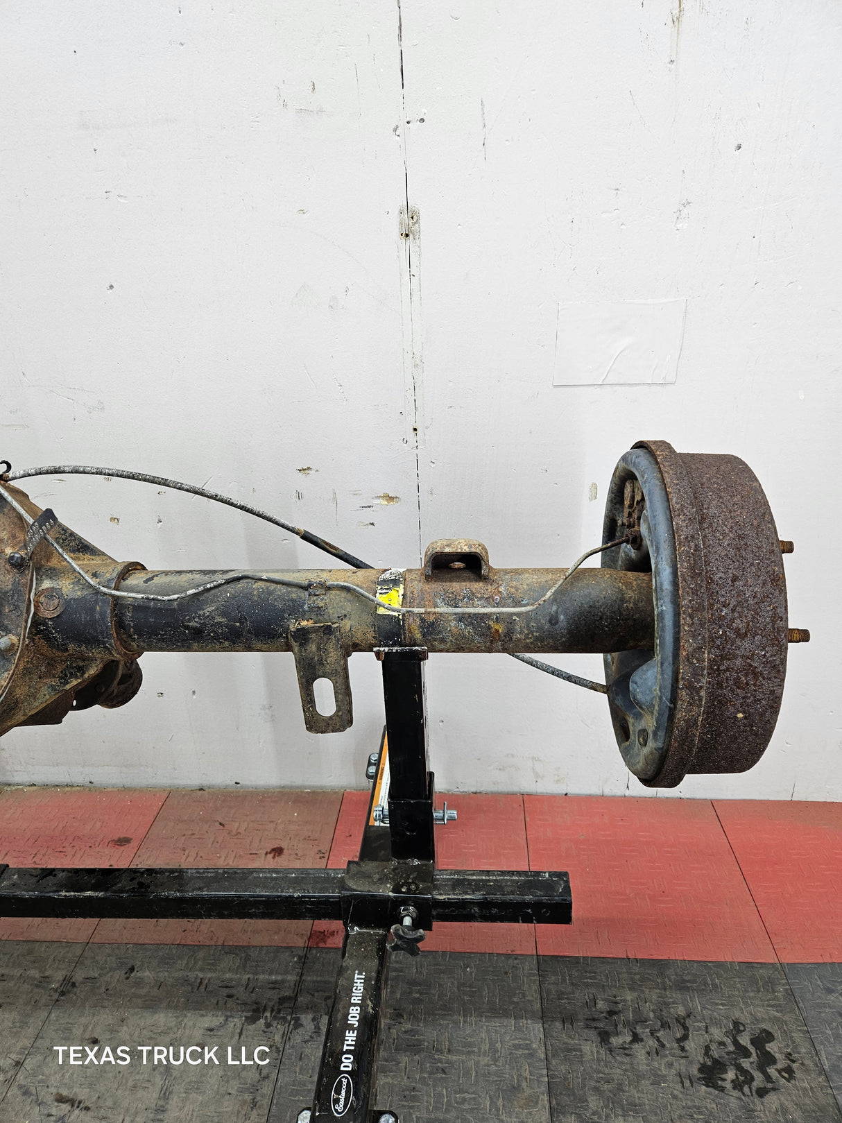 1992-1997 Ford F150 Rear Axle 3.08 Gear Ratio