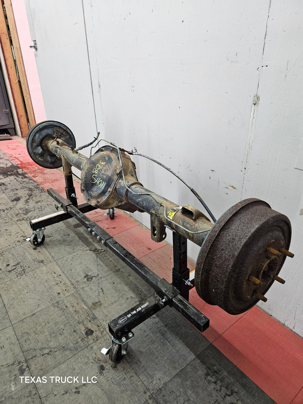 1992-1997 Ford F150 Rear Axle 3.08 Gear Ratio