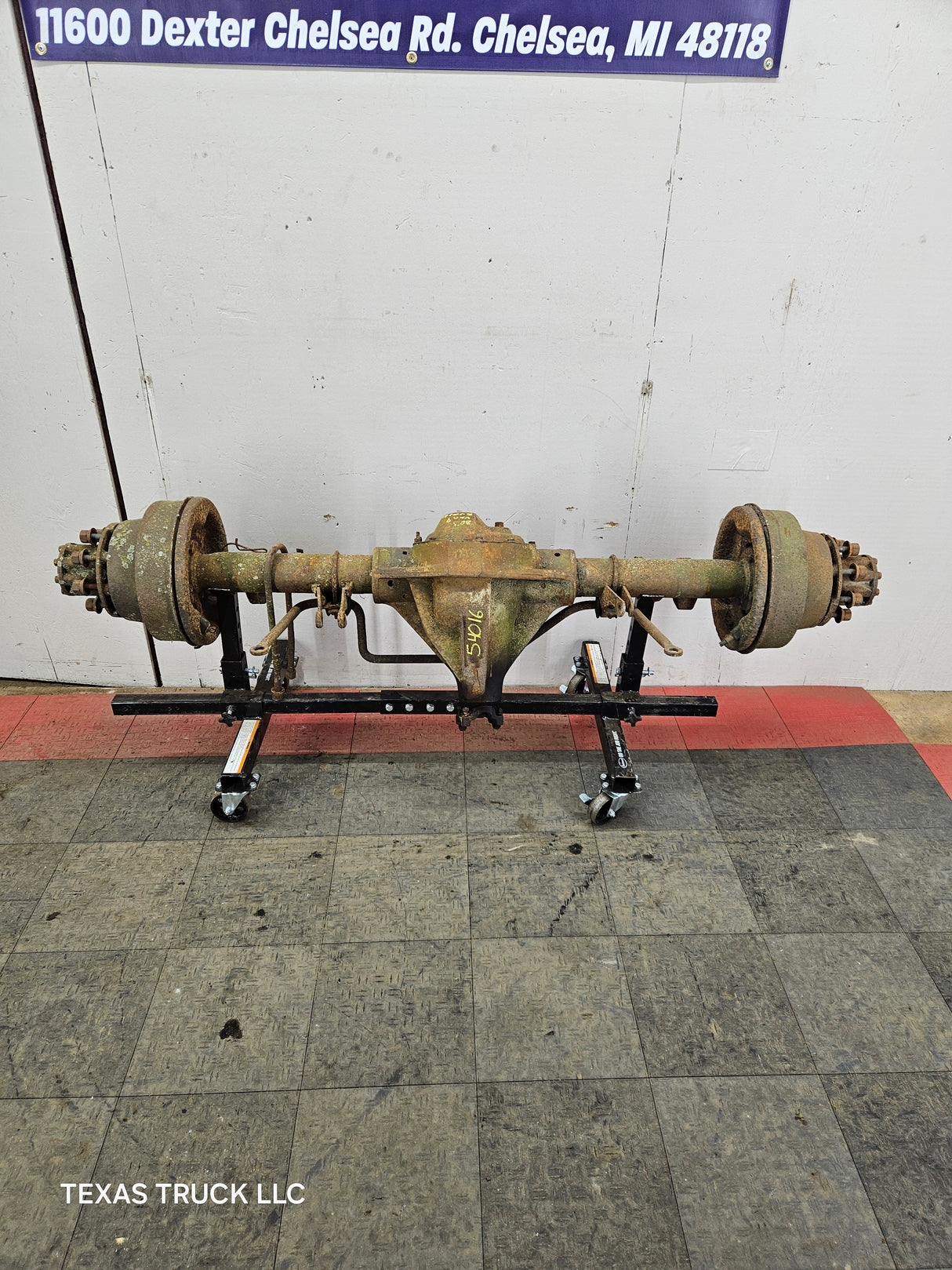 1980-1986 Ford F350 Cab & Chassis Rear DRW Dually Axle