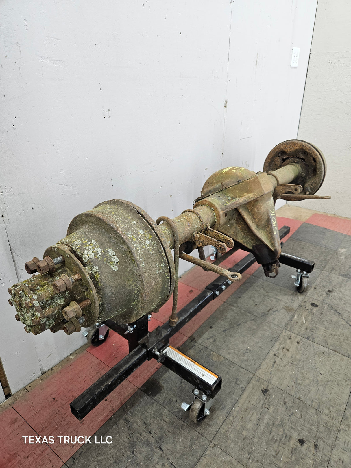 1980-1986 Ford F350 Cab & Chassis Rear DRW Dually Axle