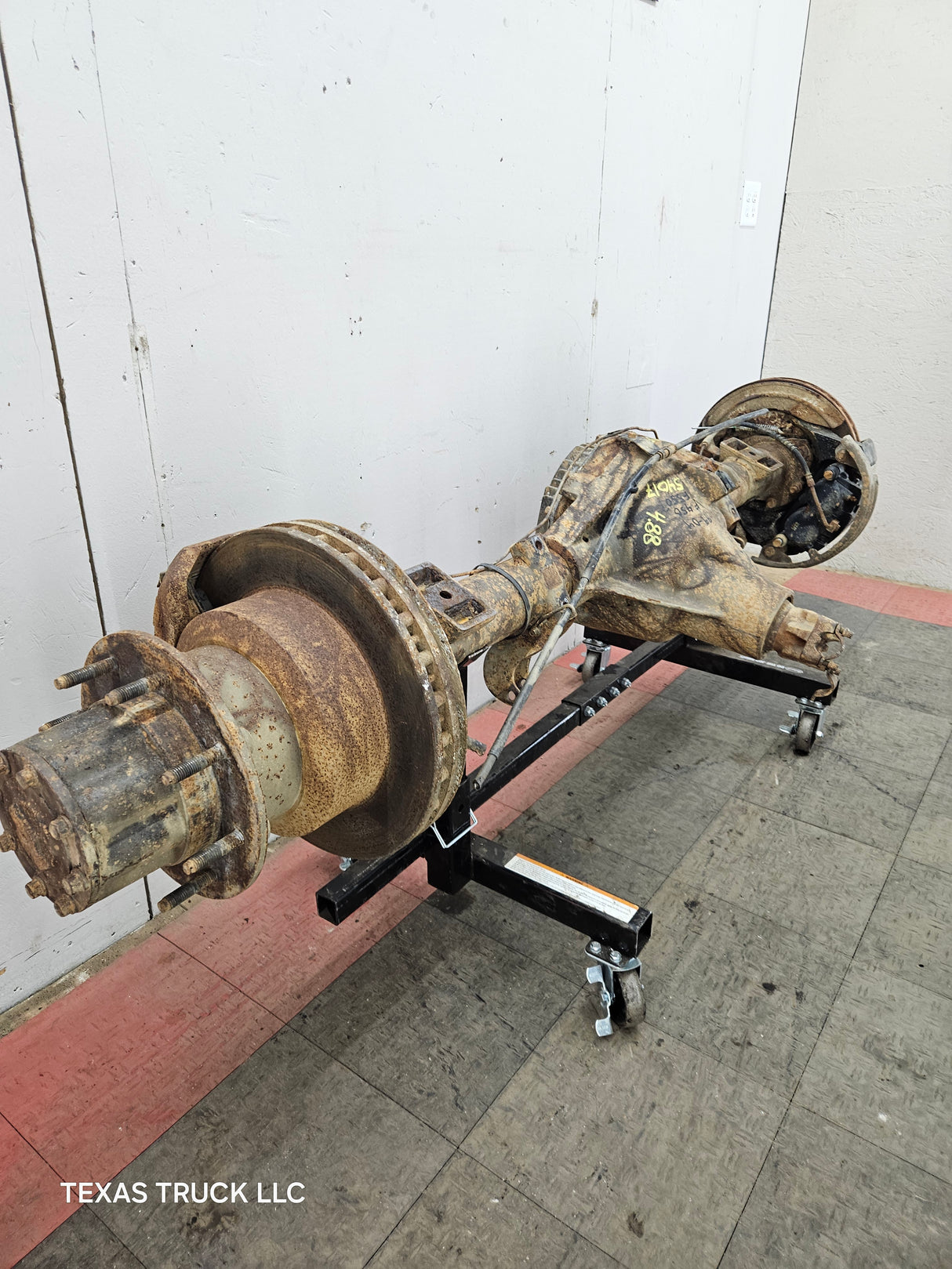 1999-2004 Ford F450 F550 Super Duty Rear Axle 4.88 Gear Ratio DRW 8 LUG
