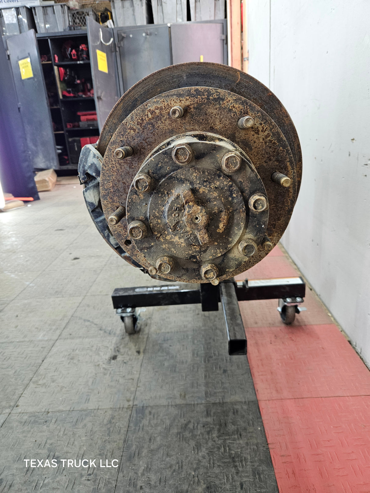 1999-2004 Ford F450 F550 Super Duty Rear Axle 4.88 Gear Ratio DRW 8 LUG