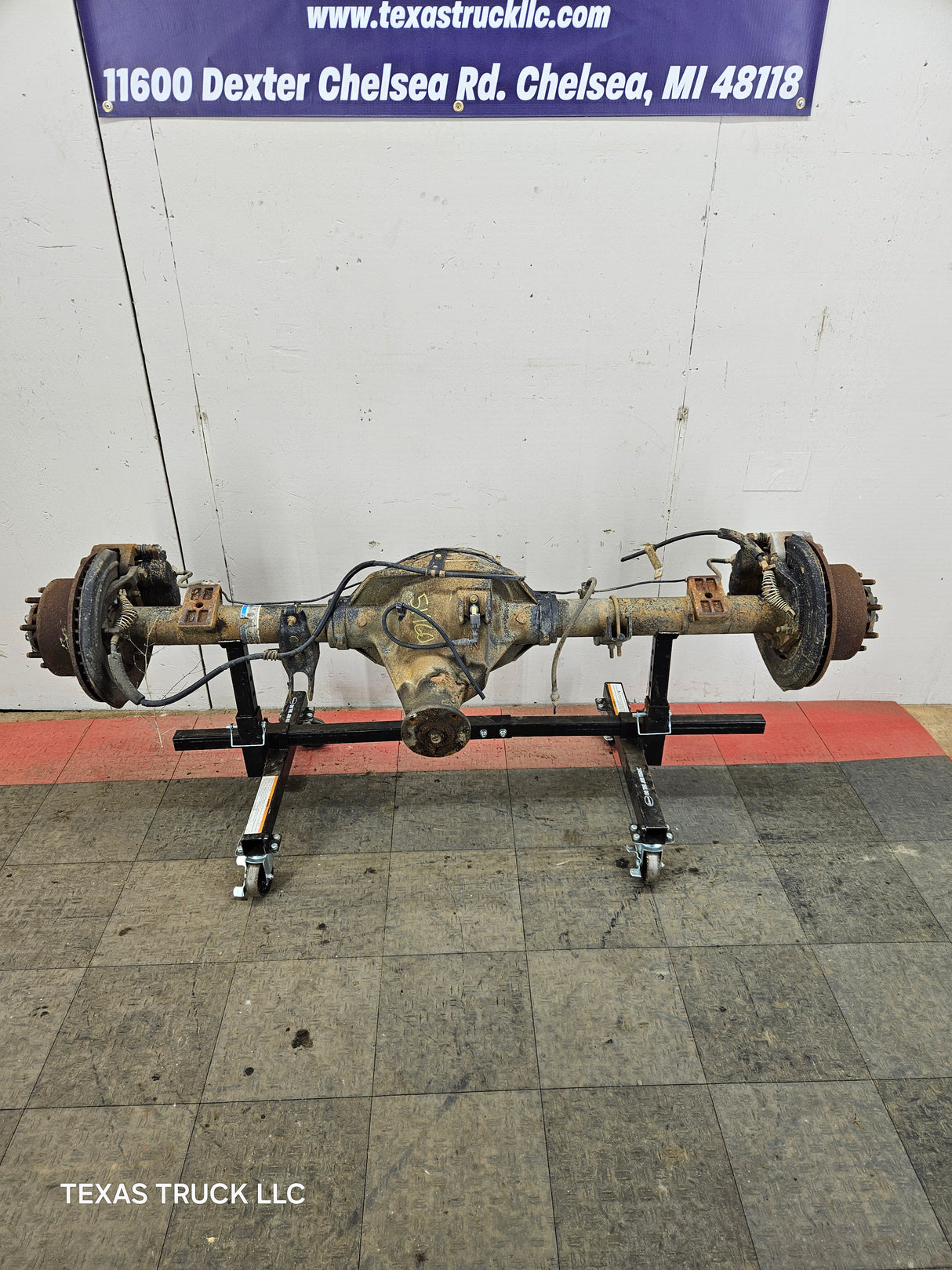 2005-2010 Ford Super Duty F250 F350 SRW Rear Axle 3.73 Gear Ratio