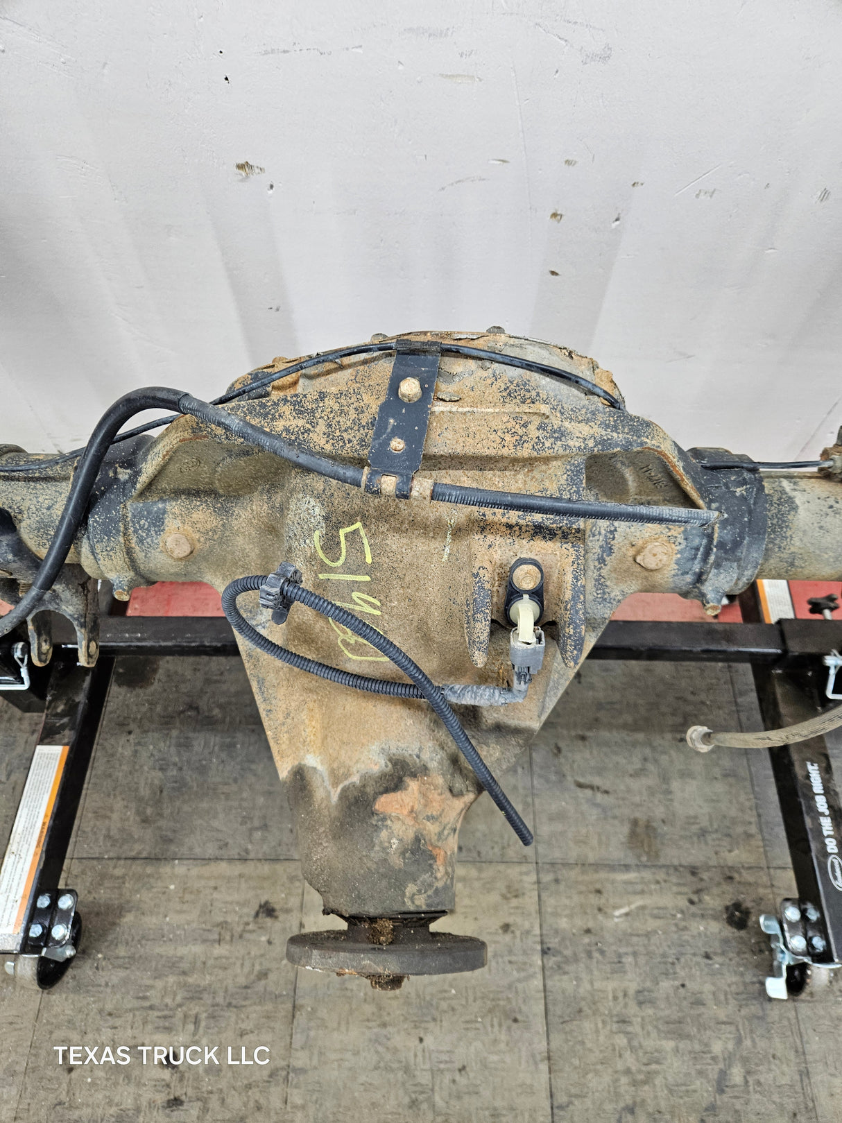 2005-2010 Ford Super Duty F250 F350 SRW Rear Axle 3.73 Gear Ratio